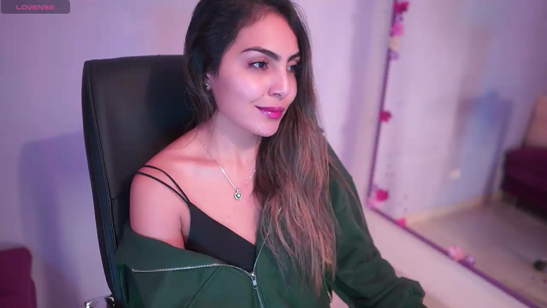 Gallery image thumbnail from CARMENVILLA1's myfreecams stream on, 07/02/2026, 06:10 image 14 of 20