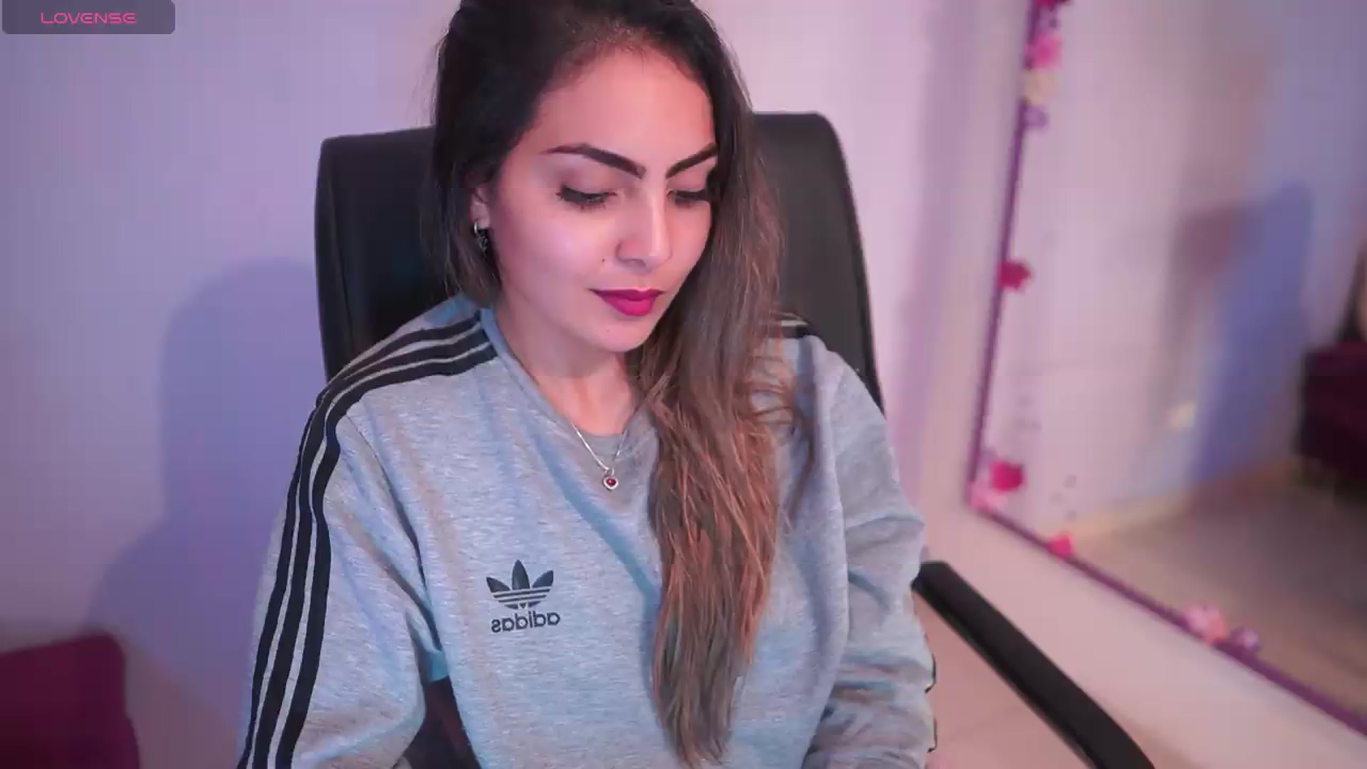 Gallery image thumbnail from CARMENVILLA1's myfreecams stream on, 07/07/2026, 07:37 image 2 of 20