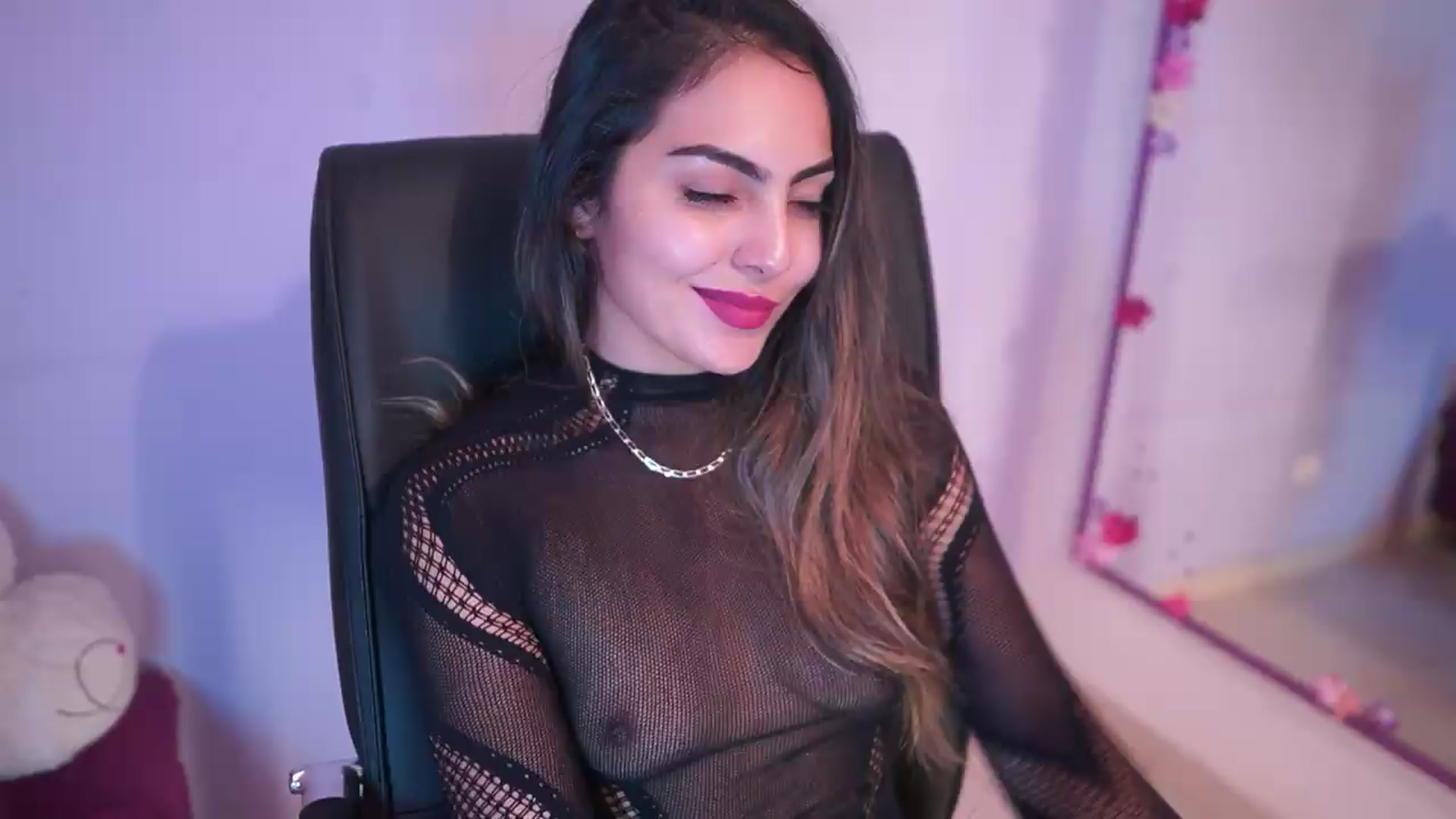 Gallery image thumbnail from CARMENVILLA1's myfreecams stream on, 08/04/2026, 05:13 image 15 of 20