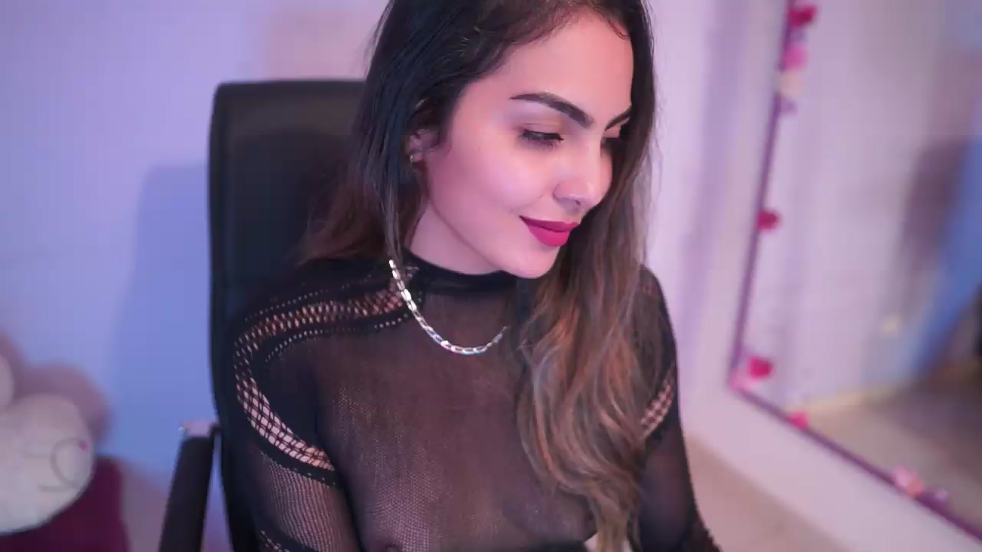 Gallery image thumbnail from CARMENVILLA1's myfreecams stream on, 08/04/2026, 05:13 image 6 of 20