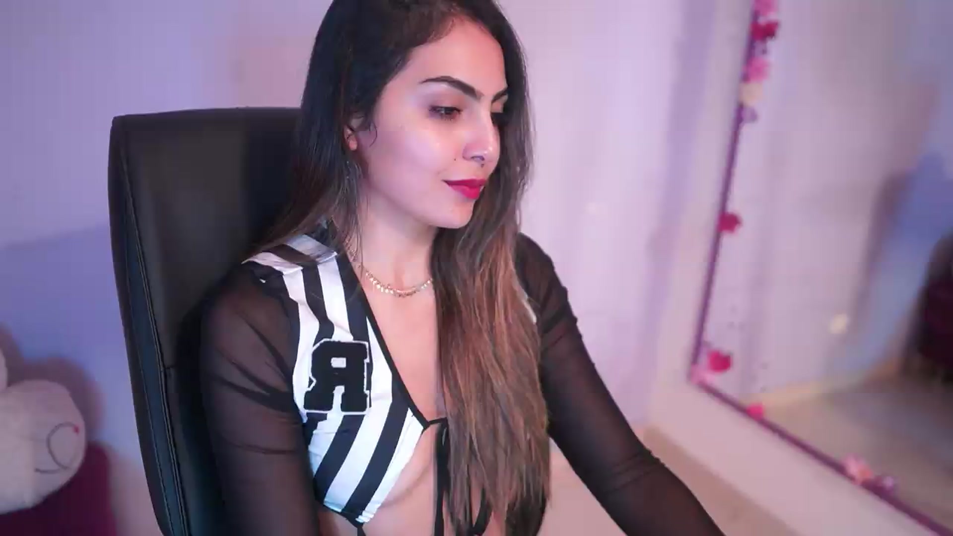 Gallery image thumbnail from CARMENVILLA1's myfreecams stream on, 08/07/2026, 05:36 image 18 of 20