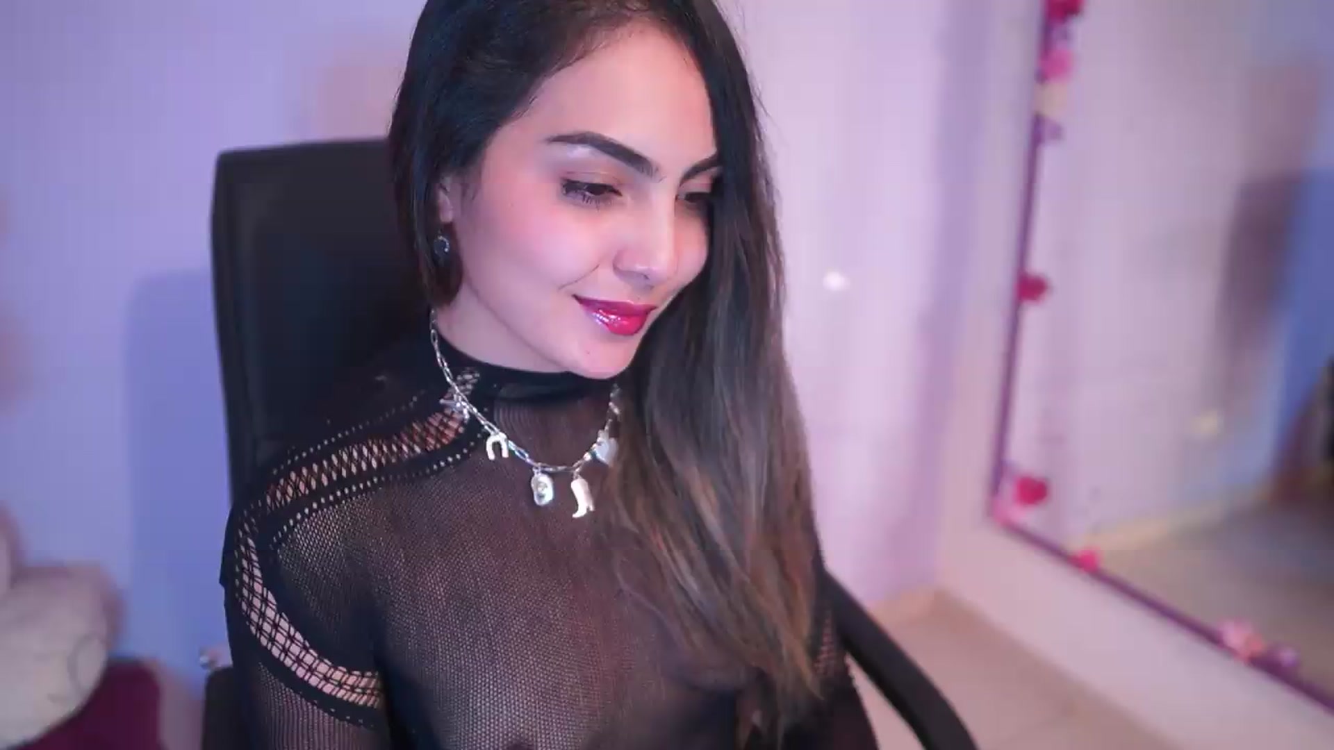 Gallery image thumbnail from CARMENVILLA1's myfreecams stream on, 08/20/2026, 04:50 image 11 of 20