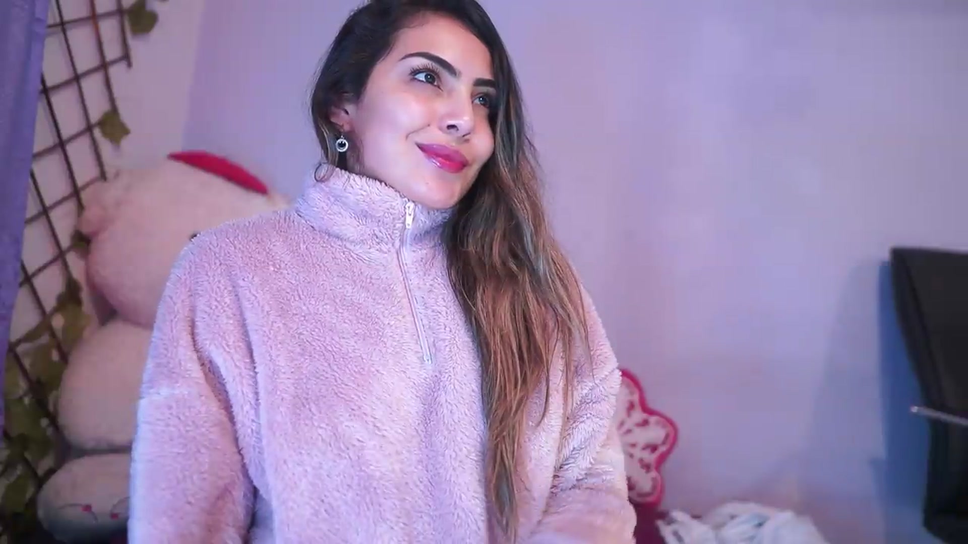 Gallery image thumbnail from CARMENVILLA1's myfreecams stream on, 08/27/2026, 05:42 image 20 of 20