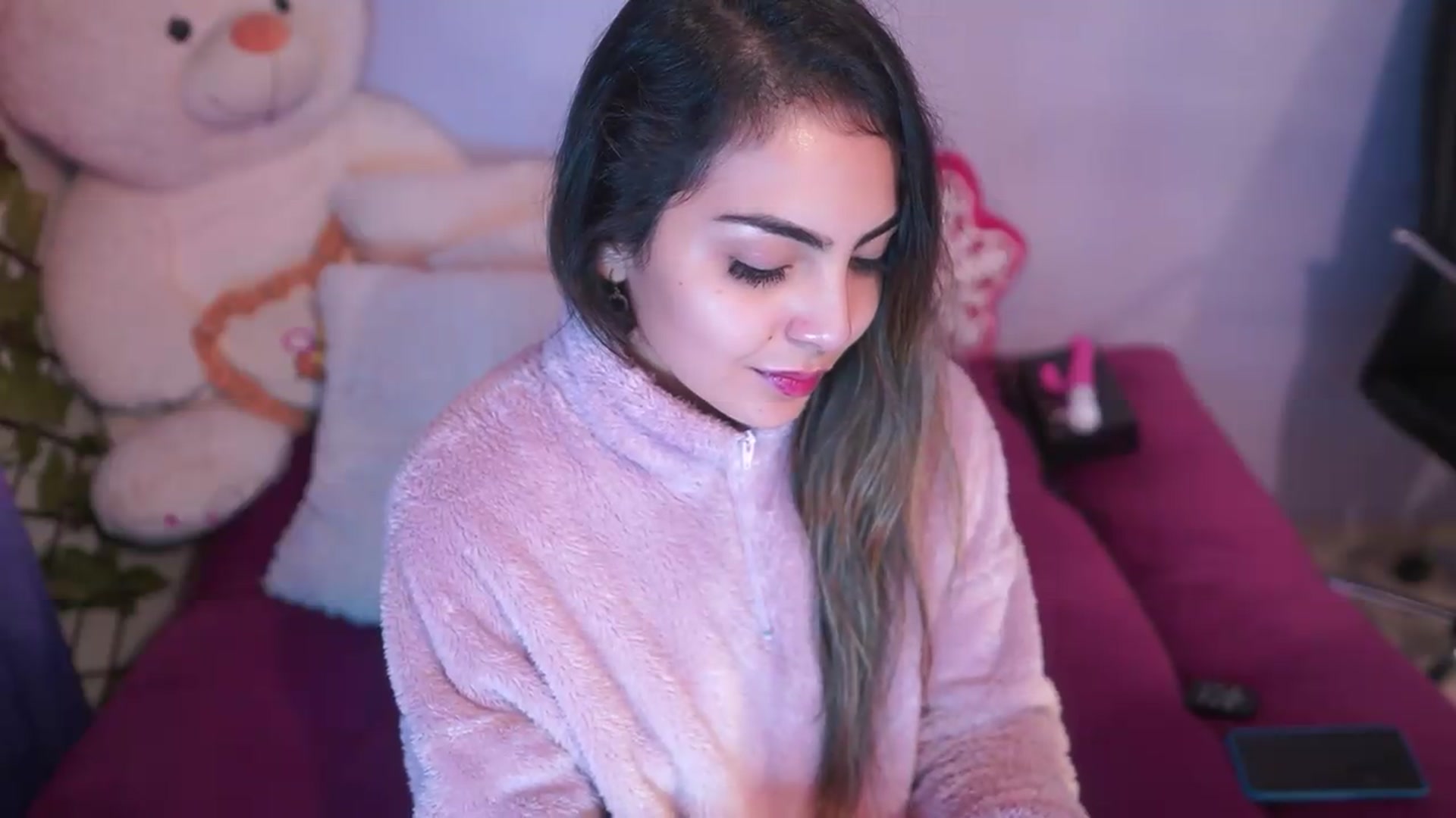 Gallery image thumbnail from CARMENVILLA1's myfreecams stream on, 08/27/2026, 06:04 image 20 of 20