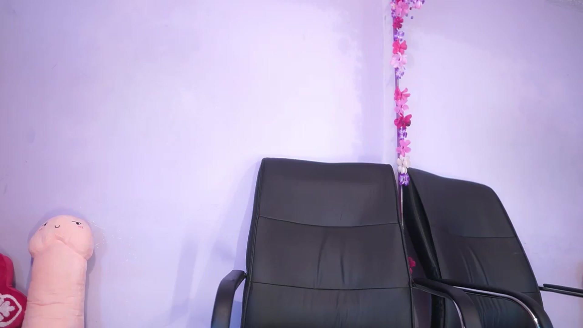 Gallery image thumbnail from CARMENVILLA1's myfreecams stream on, 08/30/2026, 05:50 image 5 of 20