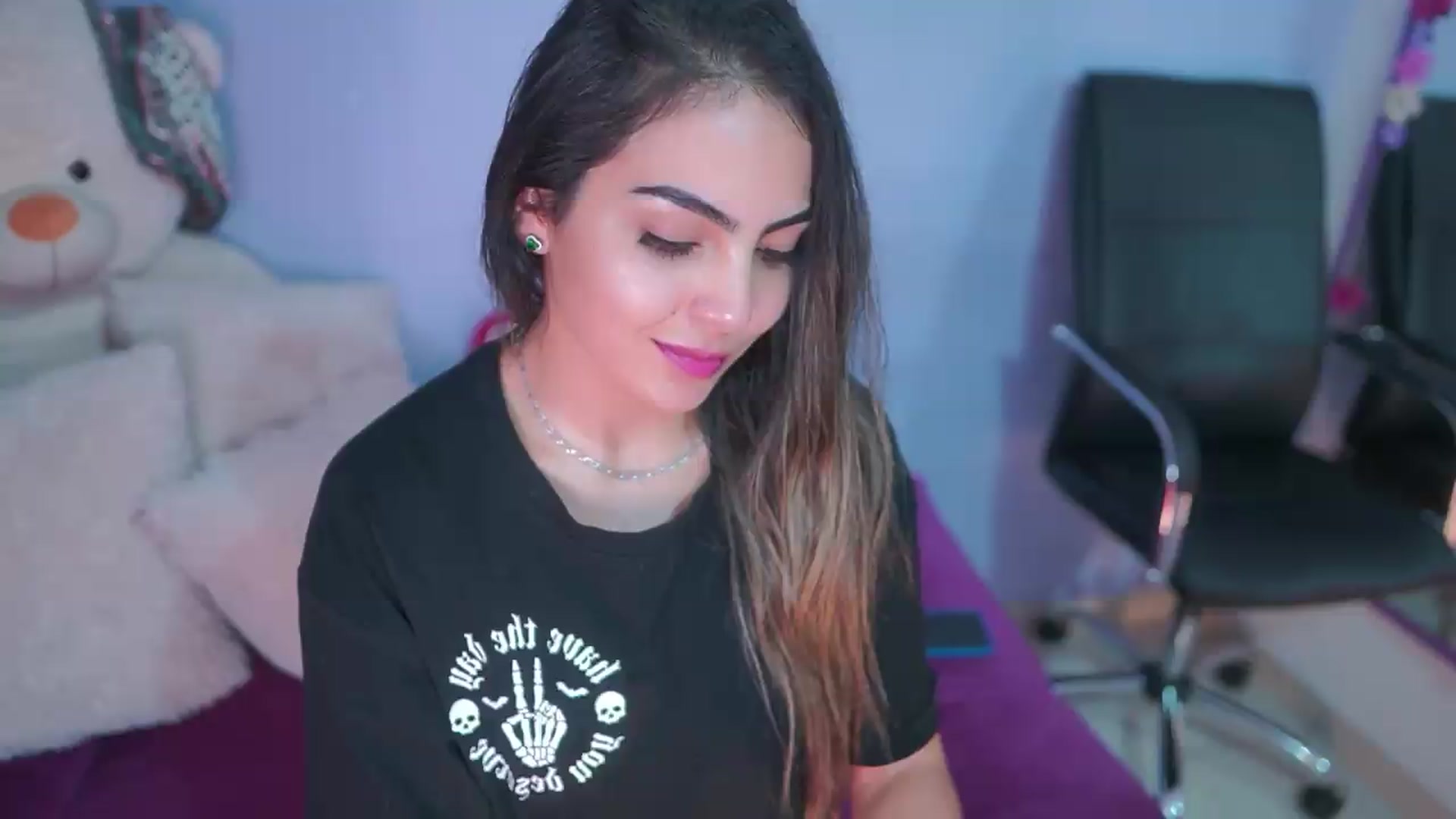 Gallery image thumbnail from CARMENVILLA1's myfreecams stream on, 09/02/2026, 04:20 image 20 of 20