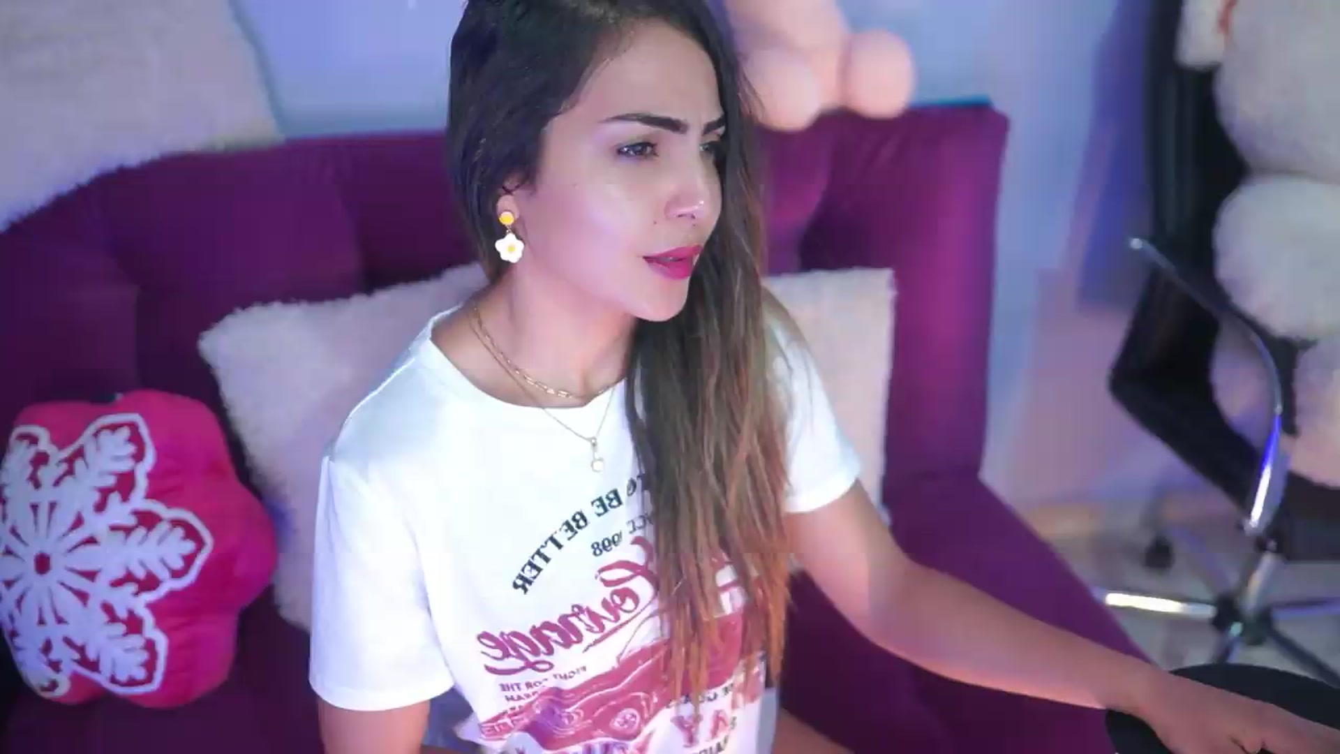 Gallery image thumbnail from CARMENVILLA1's myfreecams stream on, 09/18/2026, 05:36 image 20 of 20