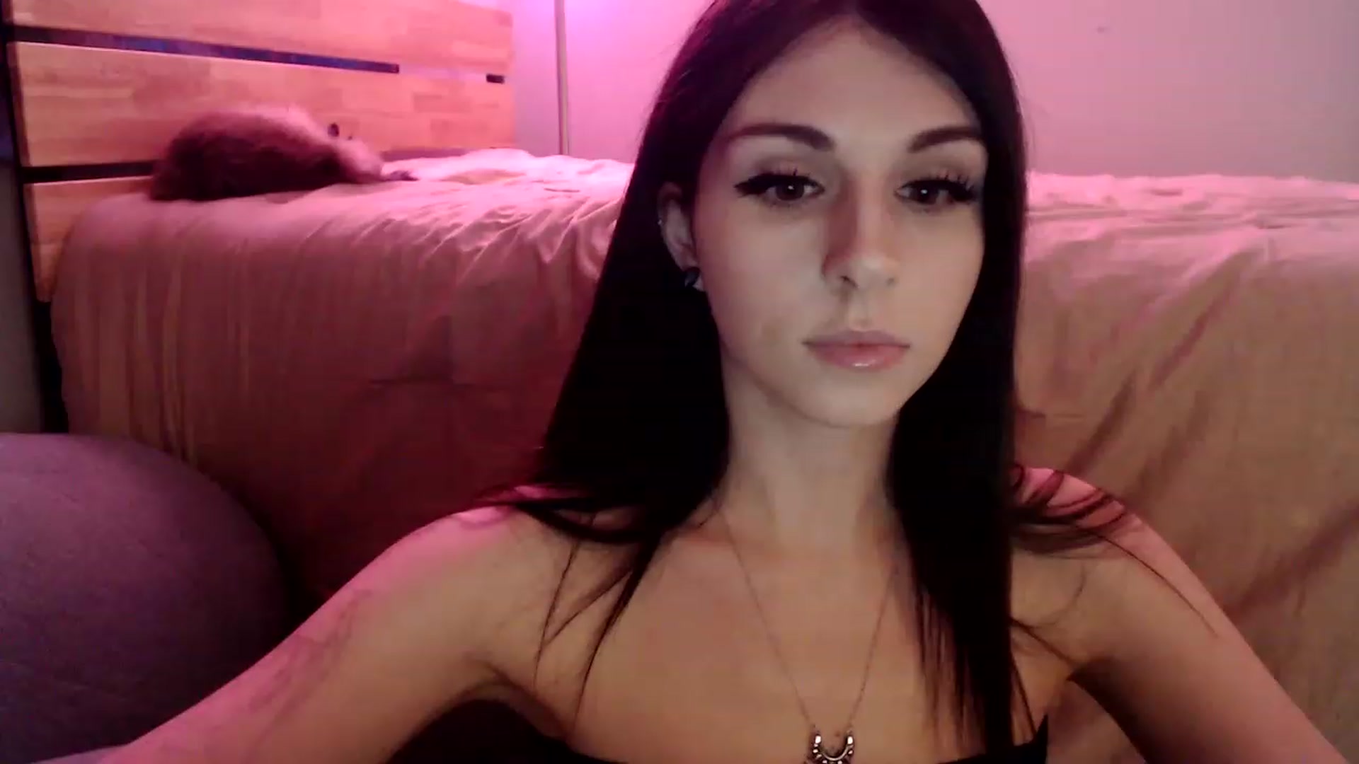 Gallery image thumbnail from CGjszie's myfreecams stream on, 11/15/2022, 05:52 image 14 of 20