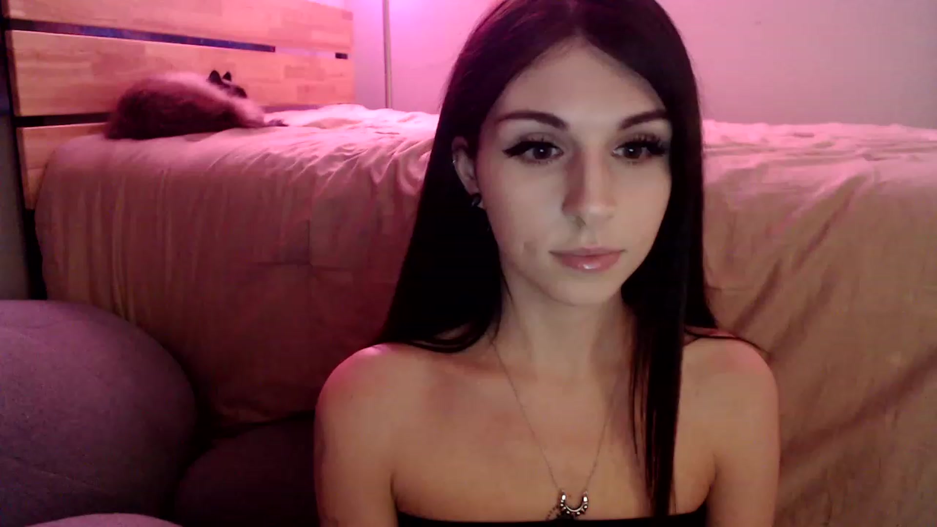 Gallery image thumbnail from CGjszie's myfreecams stream on, 11/15/2022, 05:52 image 2 of 20