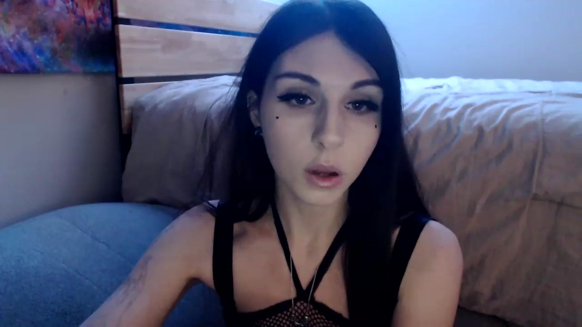 Gallery image thumbnail from CGjszie's myfreecams stream on, 11/18/2022, 07:01 image 18 of 20