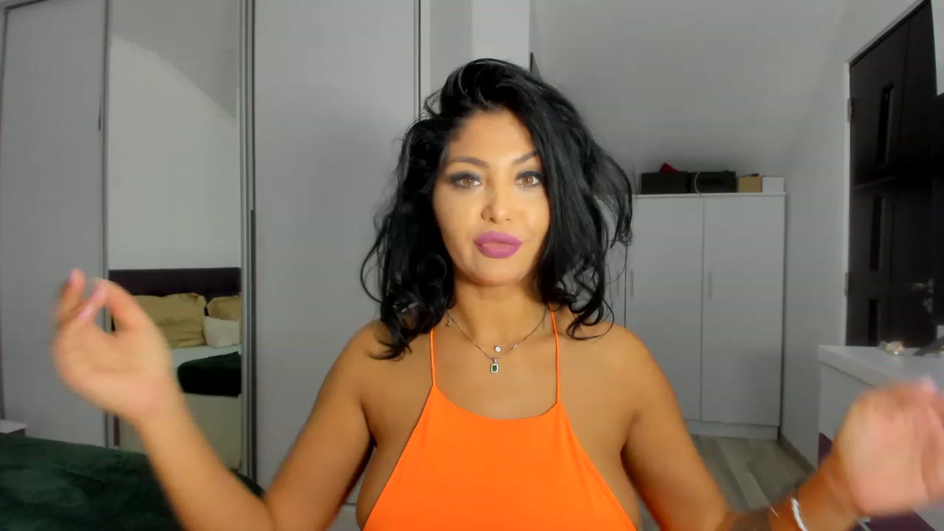 Gallery image thumbnail from CHLOE_CHERRY1's myfreecams stream on, 11/28/2022, 15:24 image 1 of 20