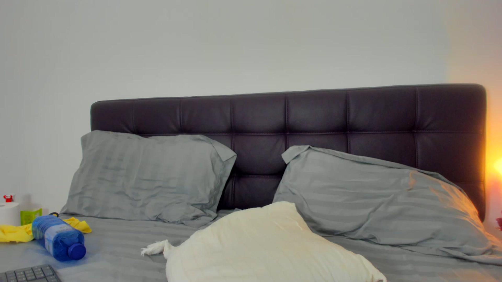 Gallery image thumbnail from CHLOE_CHERRY1's myfreecams stream on, 12/12/2022, 16:59 image 19 of 20