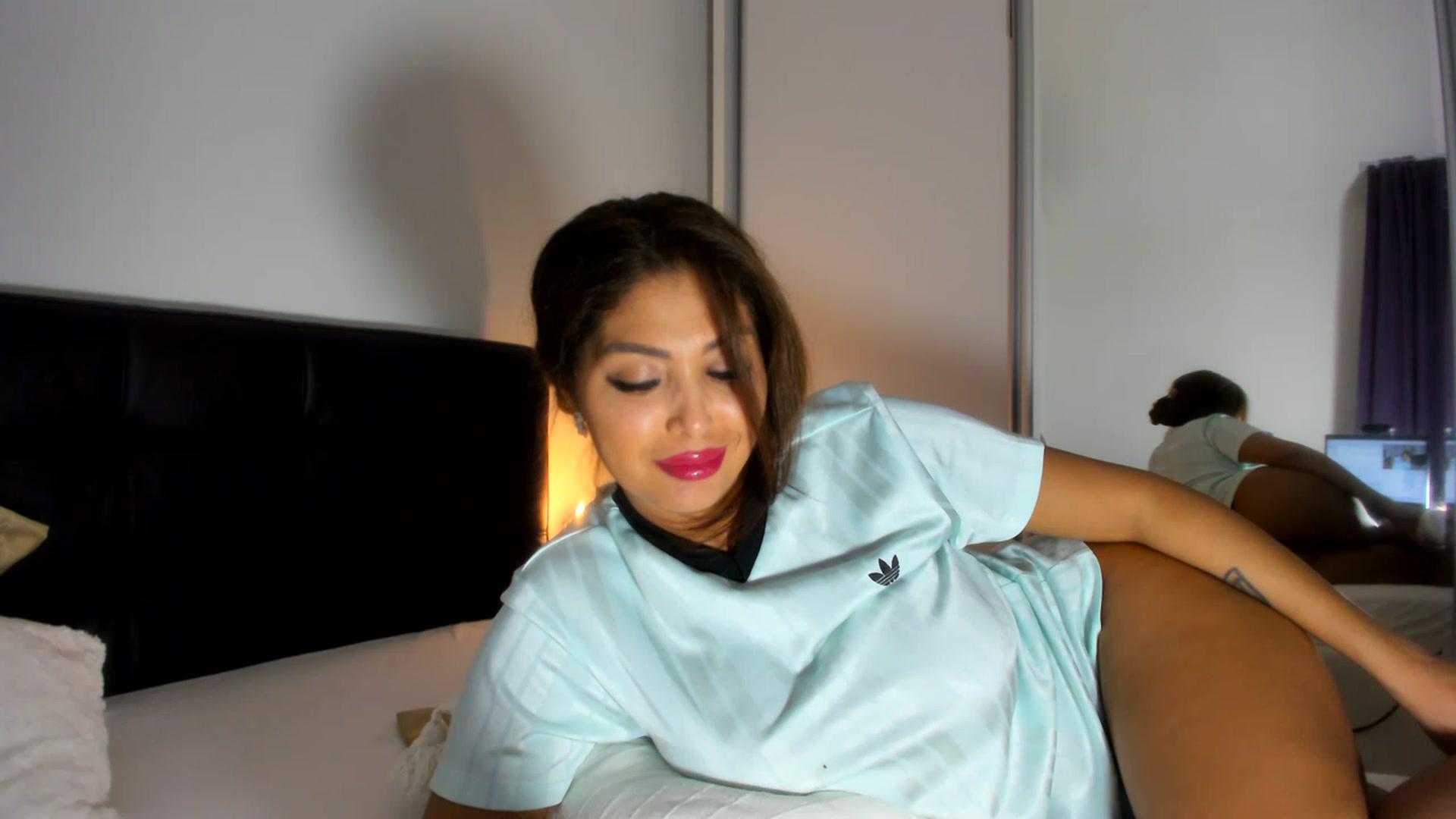 Gallery image thumbnail from CHLOE_CHERRY1's myfreecams stream on, 02/05/2023, 18:07 image 3 of 20