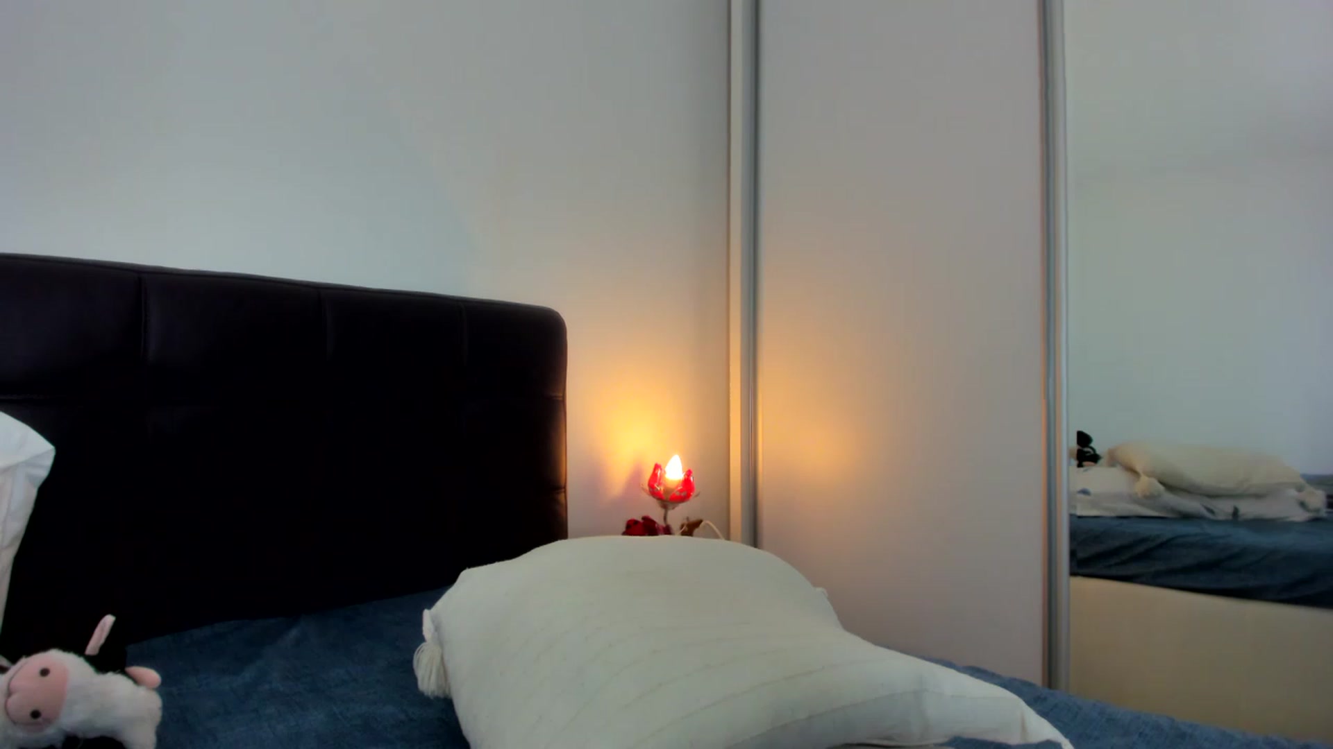 Gallery image thumbnail from CHLOE_CHERRY1's myfreecams stream on, 02/26/2023, 17:27 image 4 of 20
