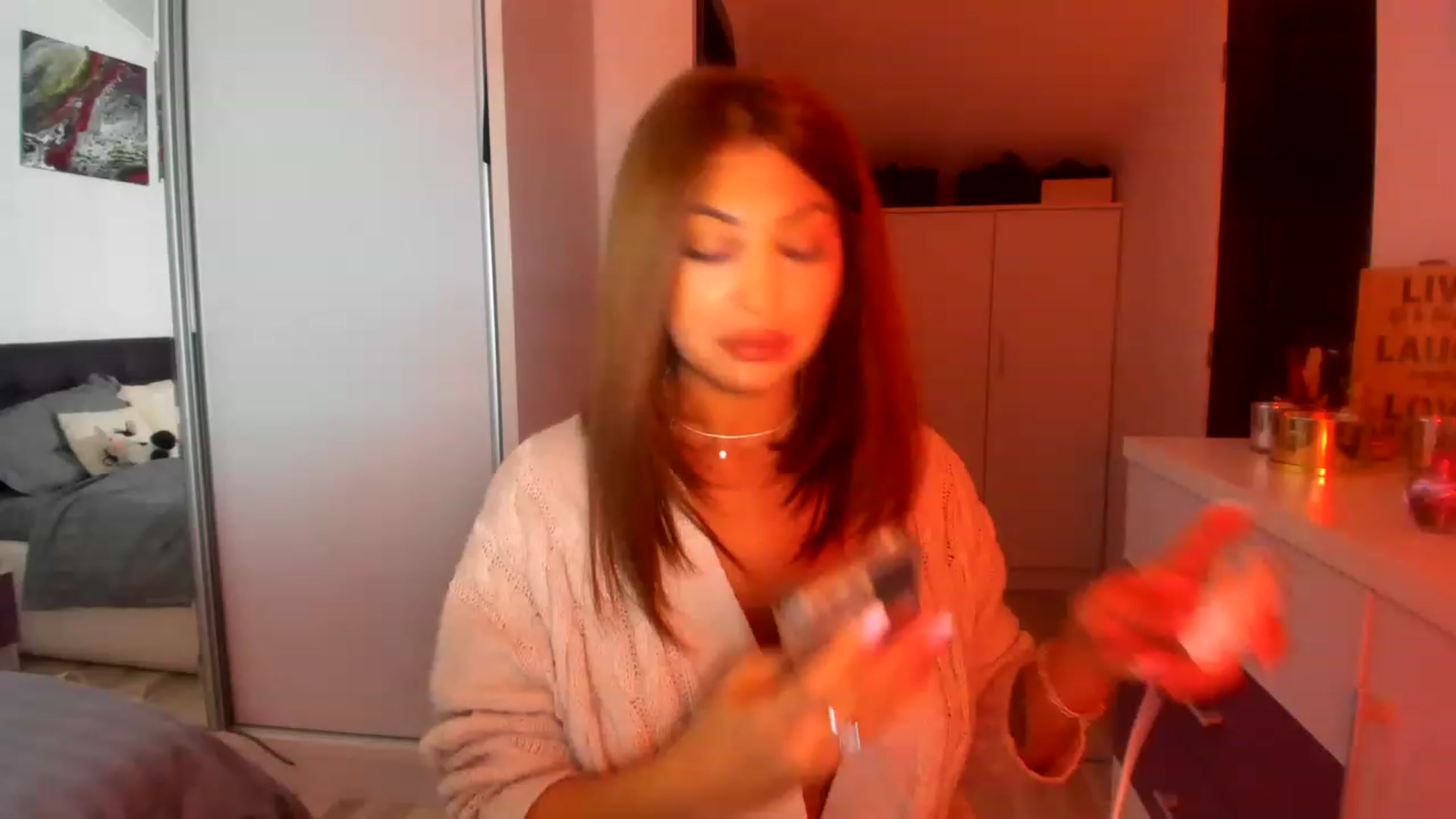 Gallery image thumbnail from CHLOE_CHERRY1's myfreecams stream on, 03/17/2023, 21:27 image 1 of 20