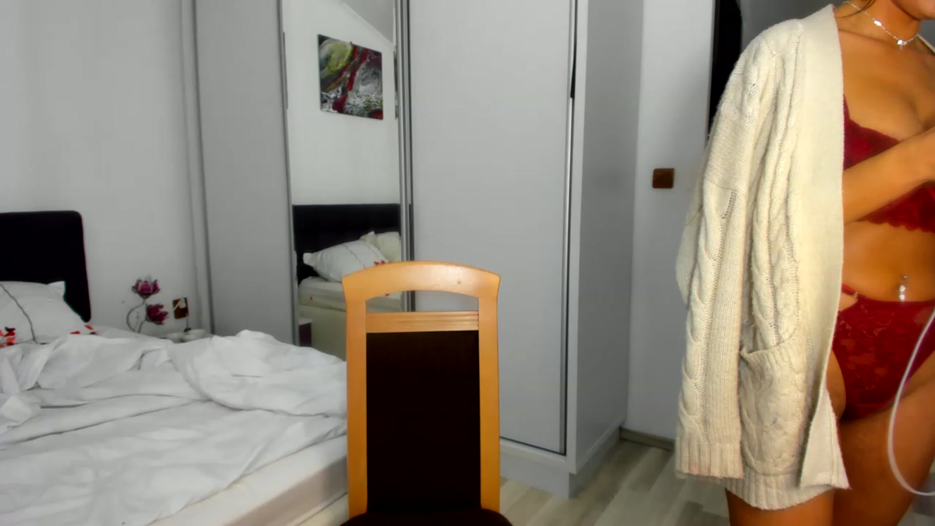 Gallery image thumbnail from CHLOE_CHERRY1's myfreecams stream on, 04/03/2023, 14:58 image 15 of 20