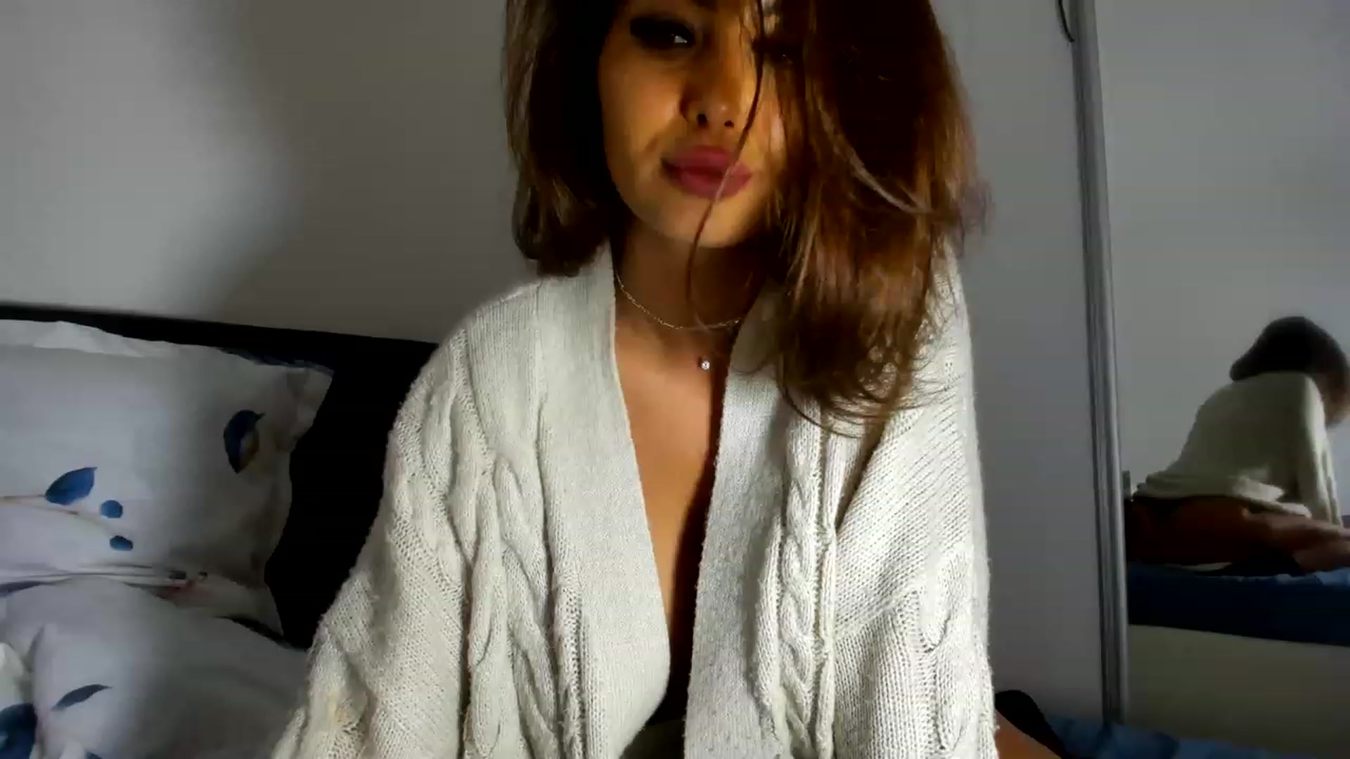 Gallery image thumbnail from CHLOE_CHERRY1's myfreecams stream on, 04/13/2023, 16:28 image 12 of 20