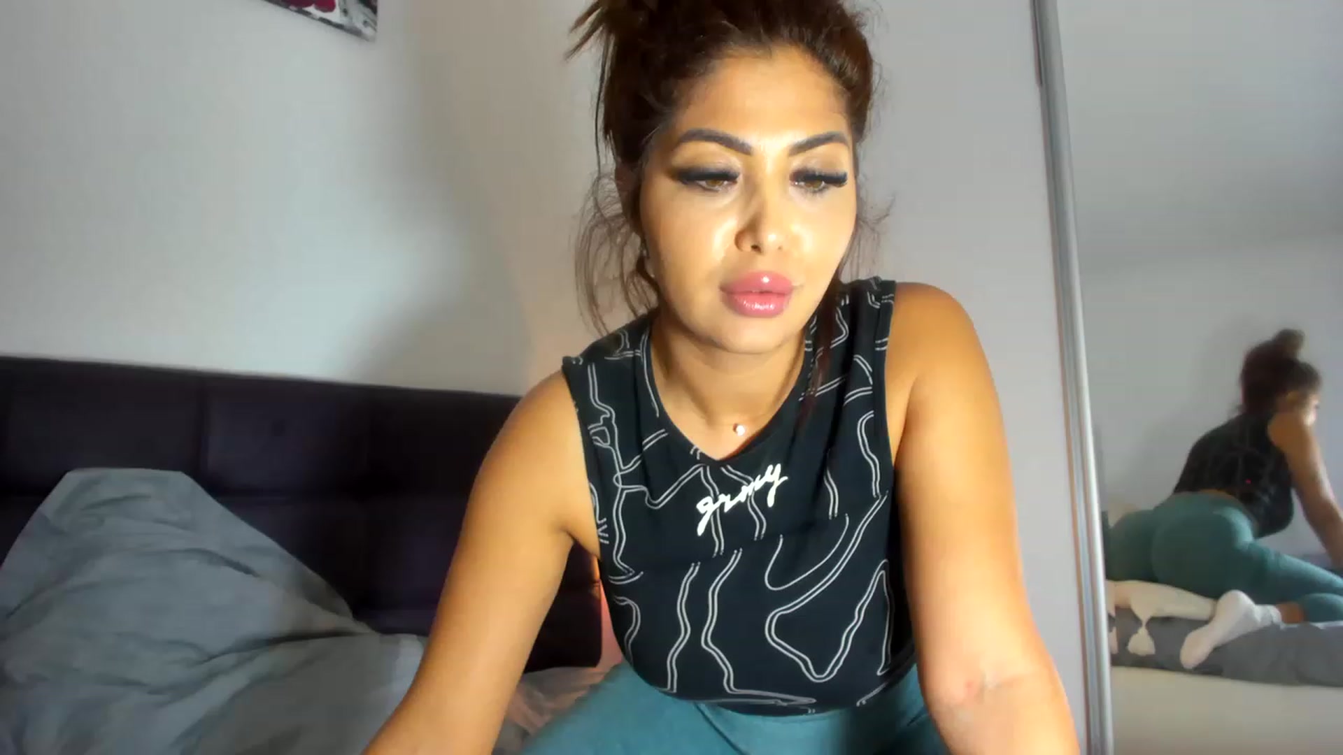 Gallery image thumbnail from CHLOE_CHERRY1's myfreecams stream on, 04/24/2023, 15:18 image 5 of 20