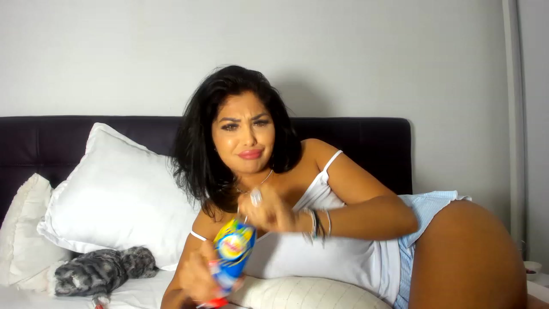 Gallery image thumbnail from CHLOE_CHERRY1's myfreecams stream on, 05/04/2023, 16:25 image 1 of 20