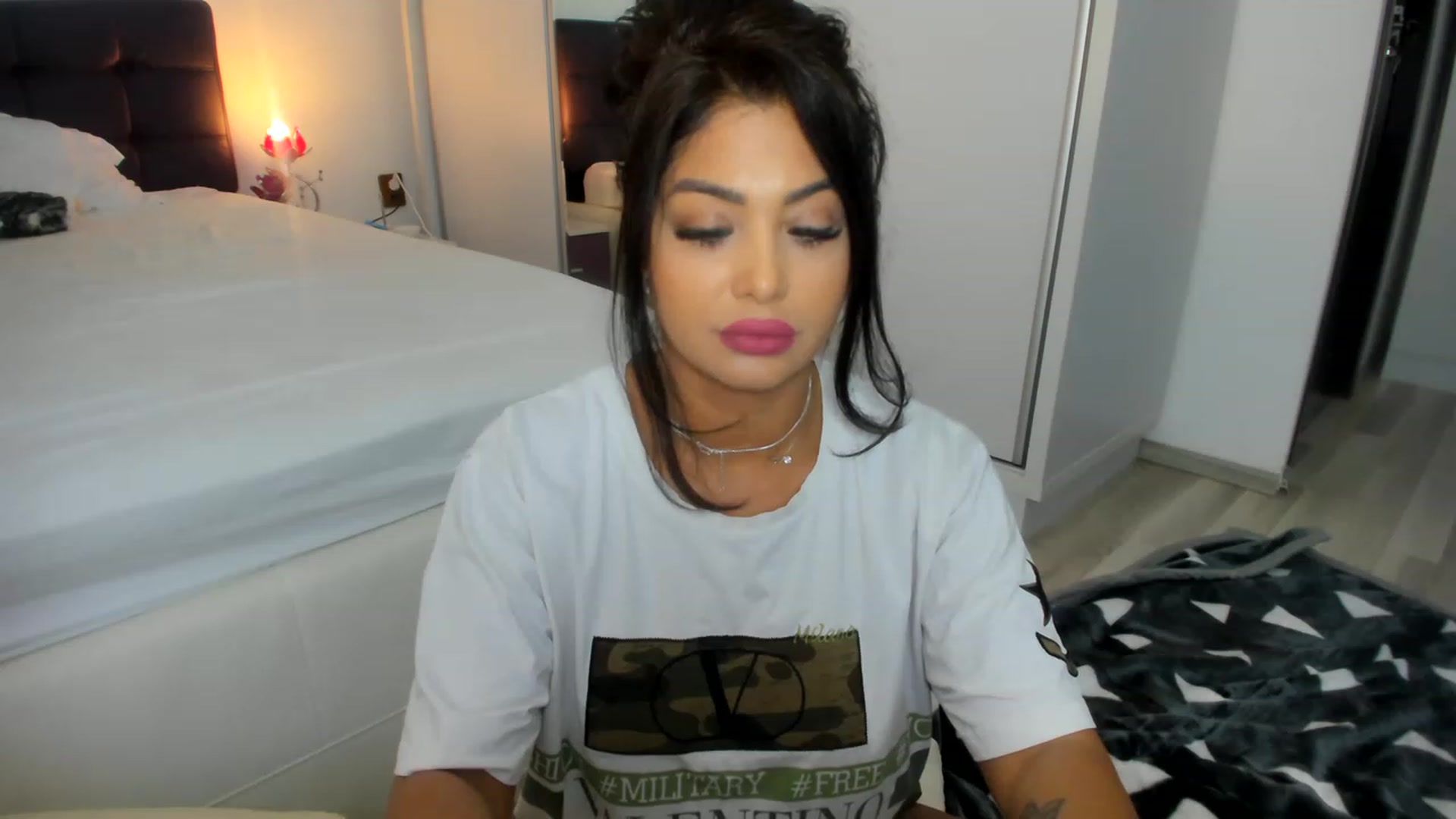 Gallery image thumbnail from CHLOE_CHERRY1's myfreecams stream on, 05/05/2023, 14:20 image 17 of 20