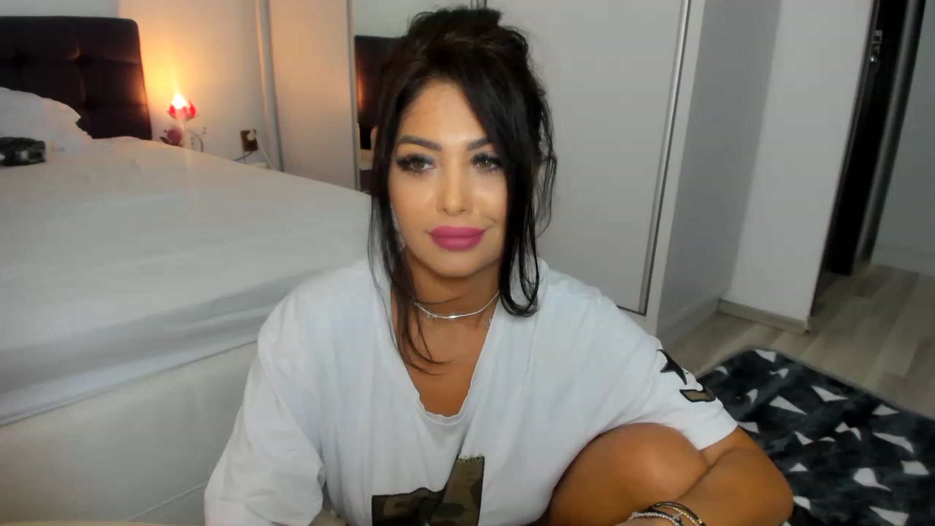 Gallery image thumbnail from CHLOE_CHERRY1's myfreecams stream on, 05/05/2023, 14:37 image 10 of 20