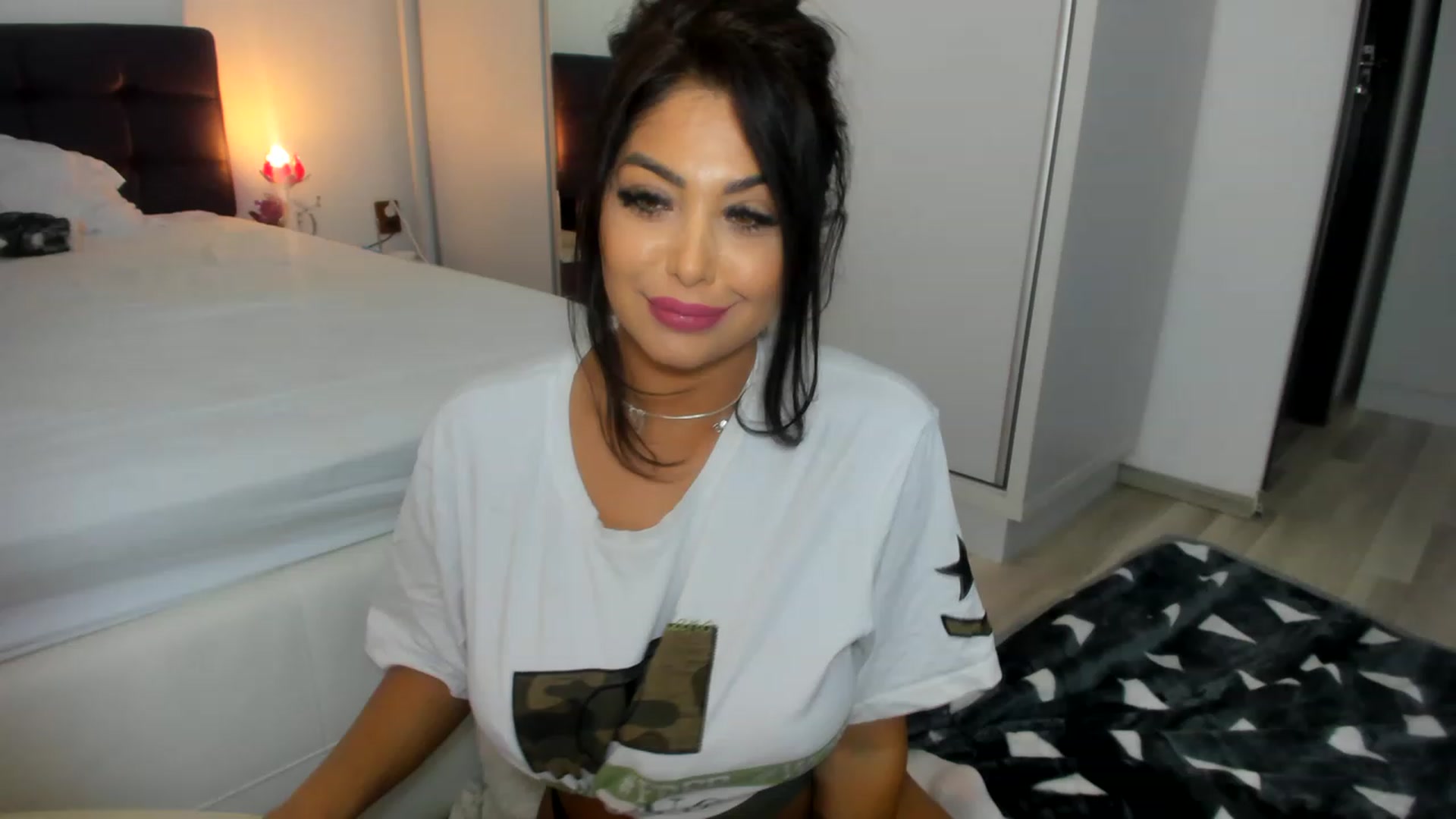 Gallery image thumbnail from CHLOE_CHERRY1's myfreecams stream on, 05/05/2023, 14:37 image 4 of 20
