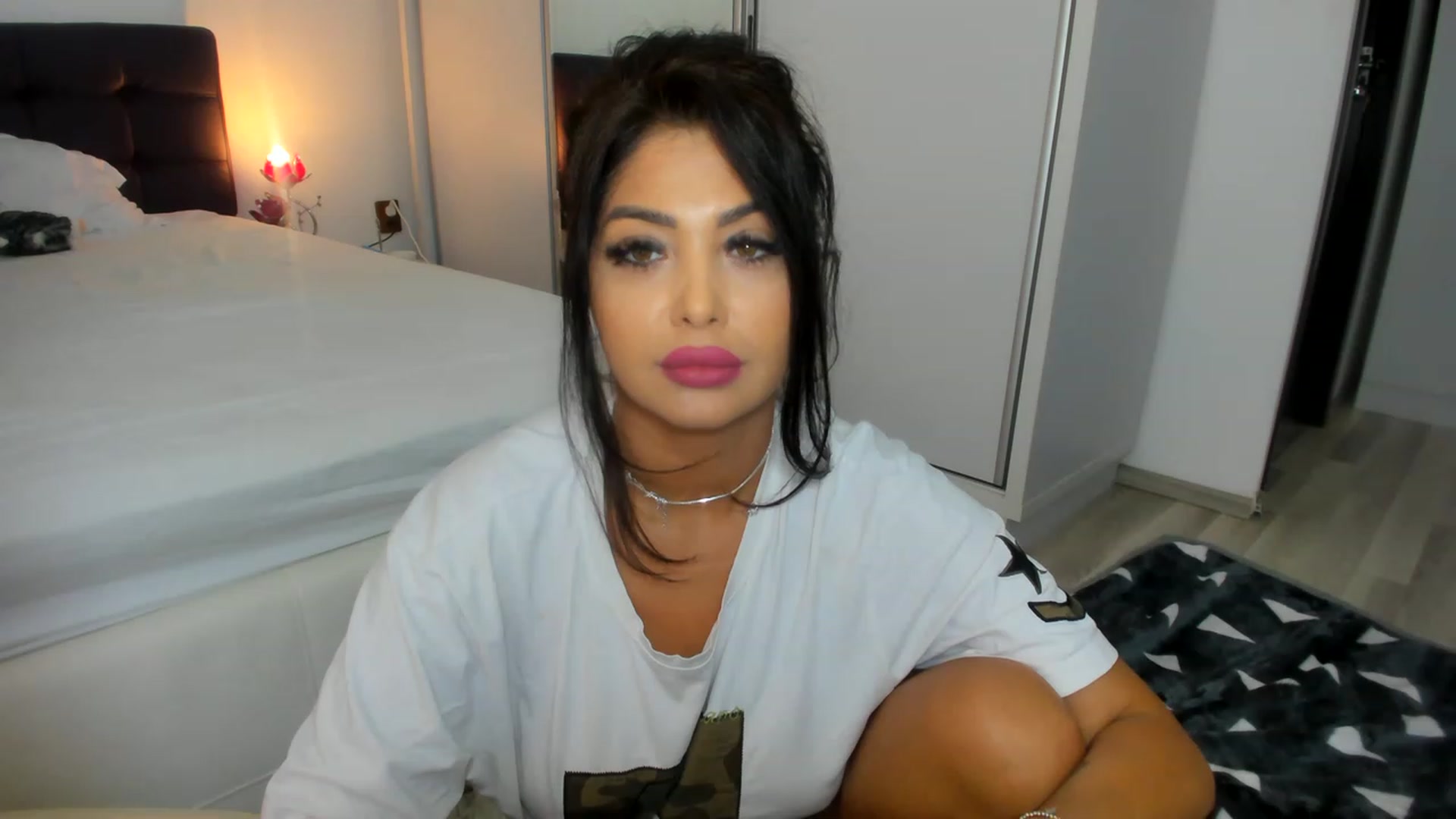 Gallery image thumbnail from CHLOE_CHERRY1's myfreecams stream on, 05/05/2023, 14:37 image 15 of 20