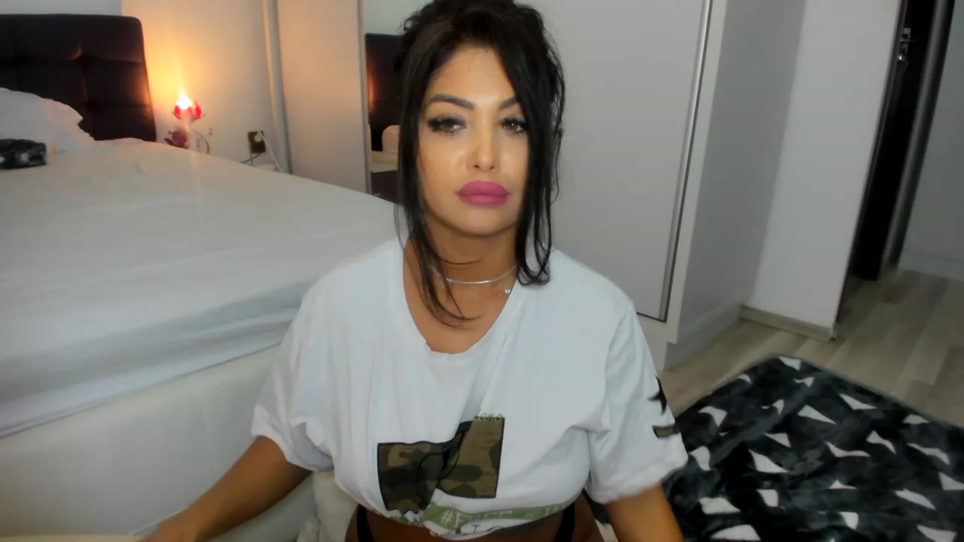 Gallery image thumbnail from CHLOE_CHERRY1's myfreecams stream on, 05/05/2023, 14:37 image 2 of 20