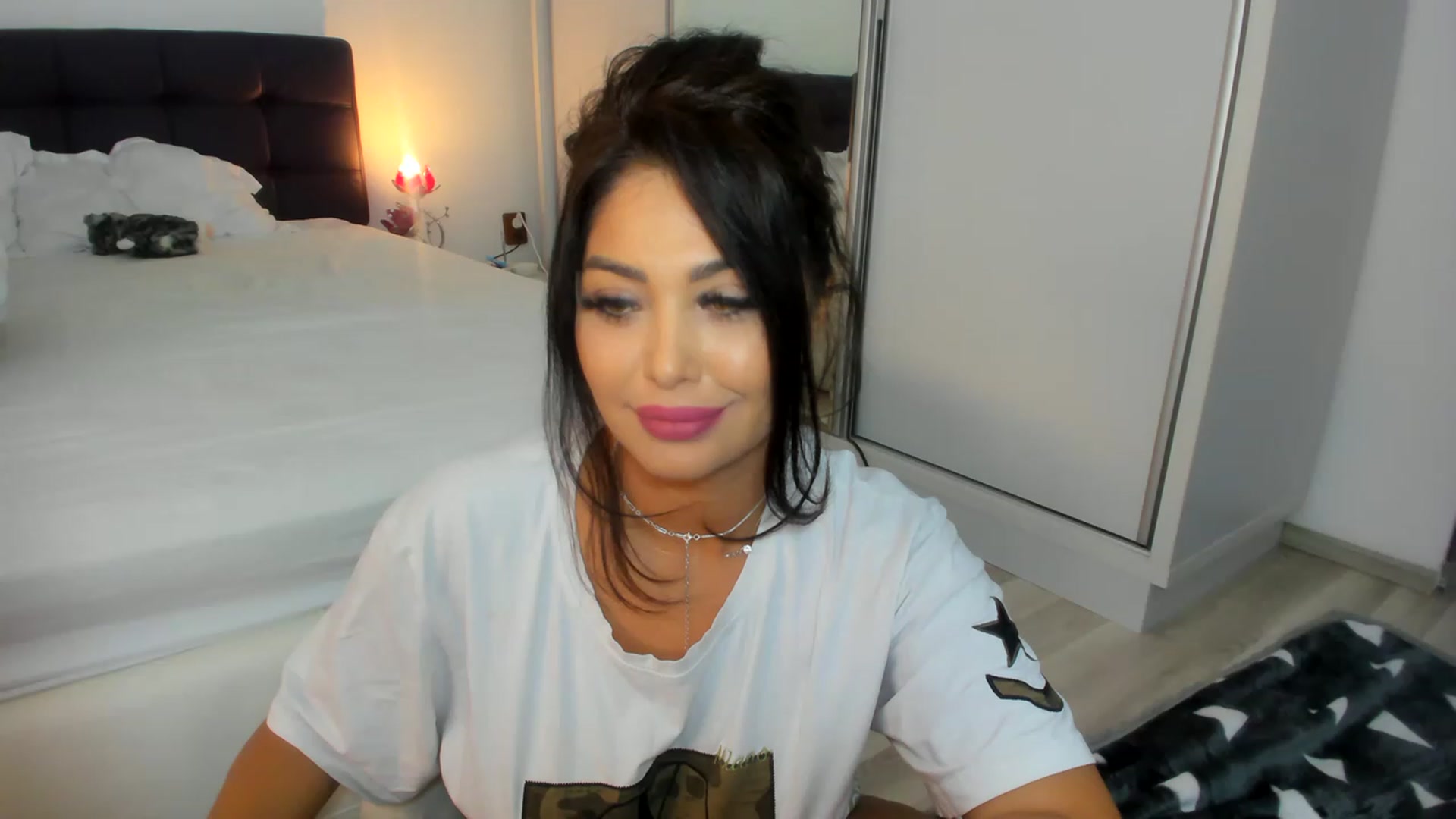 Gallery image thumbnail from CHLOE_CHERRY1's myfreecams stream on, 05/05/2023, 15:02 image 13 of 20
