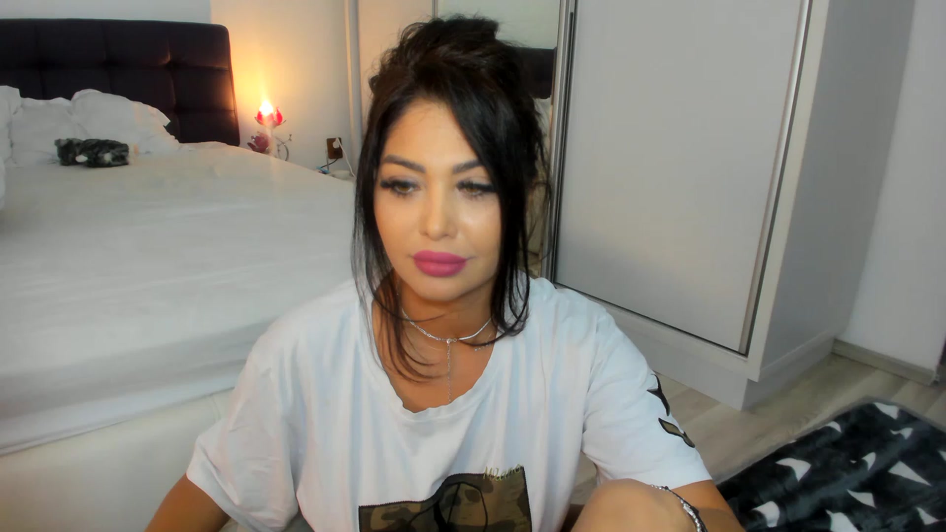 Gallery image thumbnail from CHLOE_CHERRY1's myfreecams stream on, 05/05/2023, 15:02 image 12 of 20