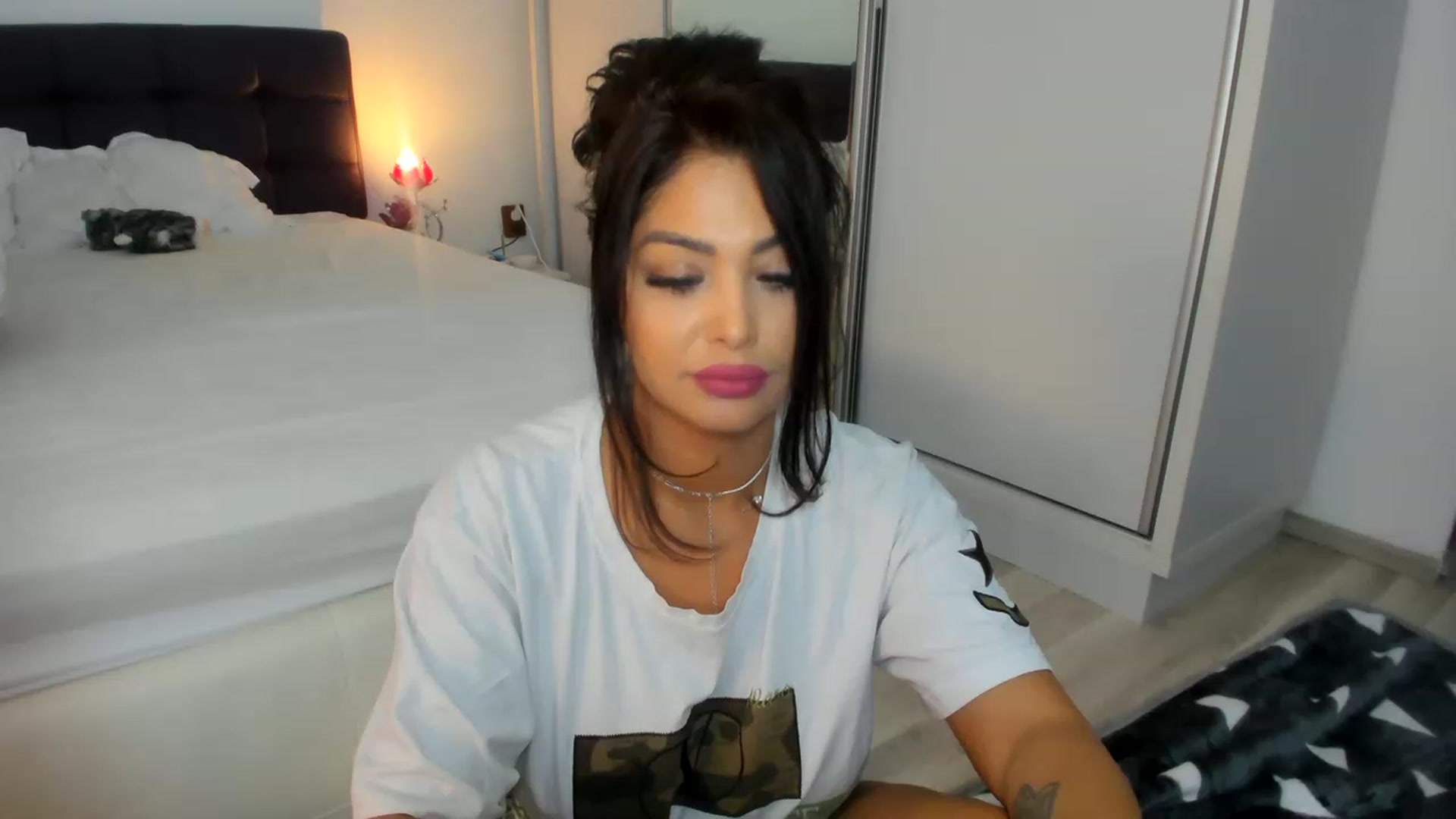 Gallery image thumbnail from CHLOE_CHERRY1's myfreecams stream on, 05/05/2023, 15:02 image 20 of 20