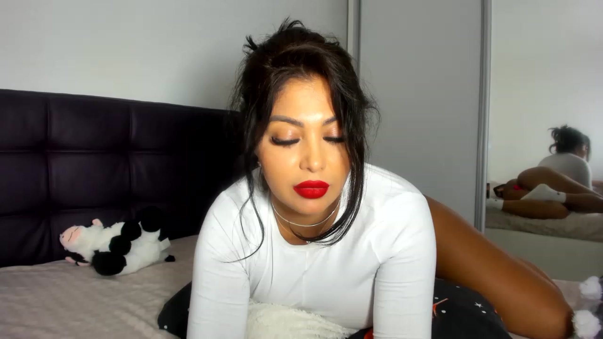 Gallery image thumbnail from CHLOE_CHERRY1's myfreecams stream on, 05/09/2023, 16:53 image 7 of 20