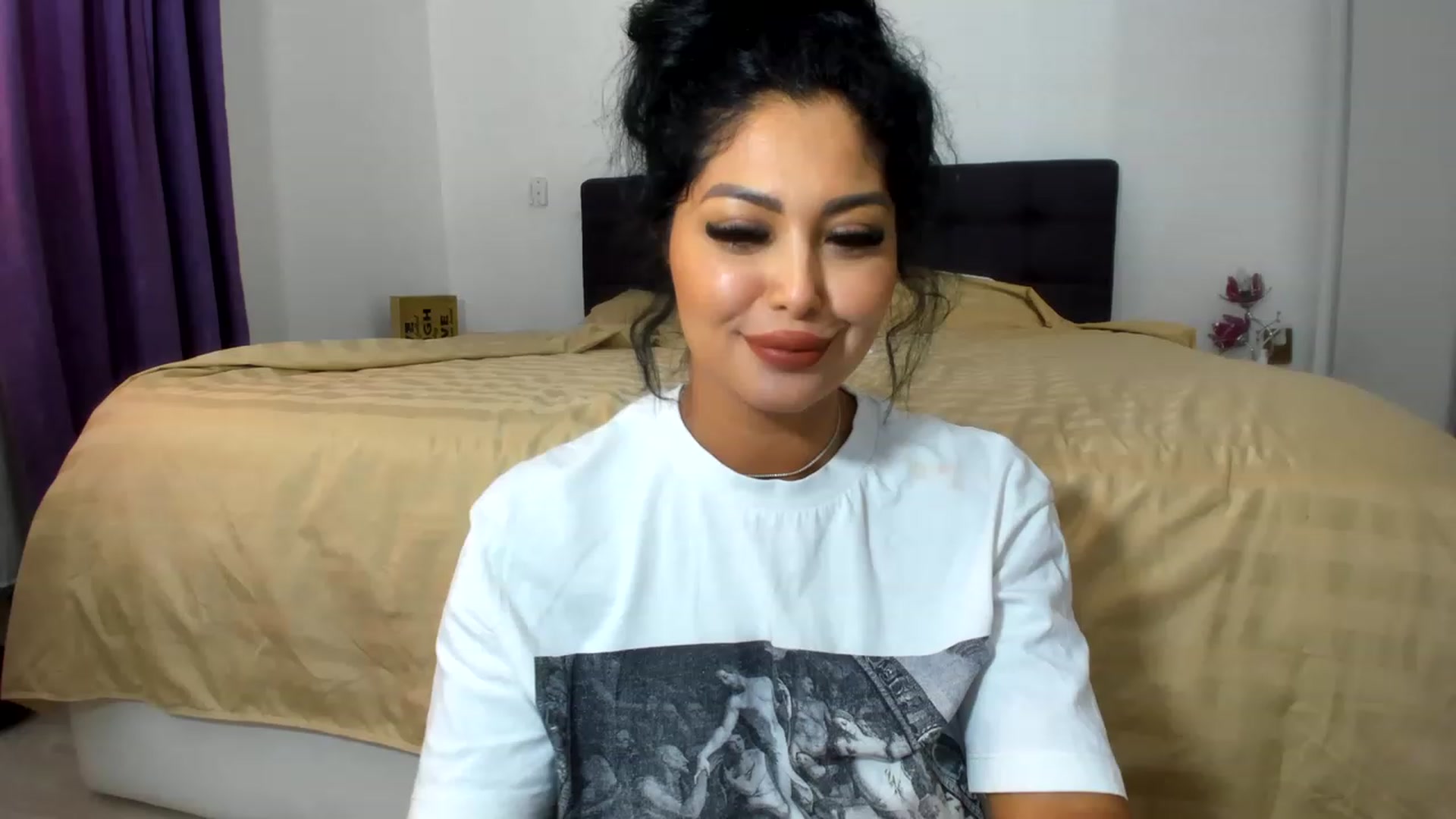 Gallery image thumbnail from CHLOE_CHERRY1's myfreecams stream on, 06/04/2023, 11:51 image 17 of 20