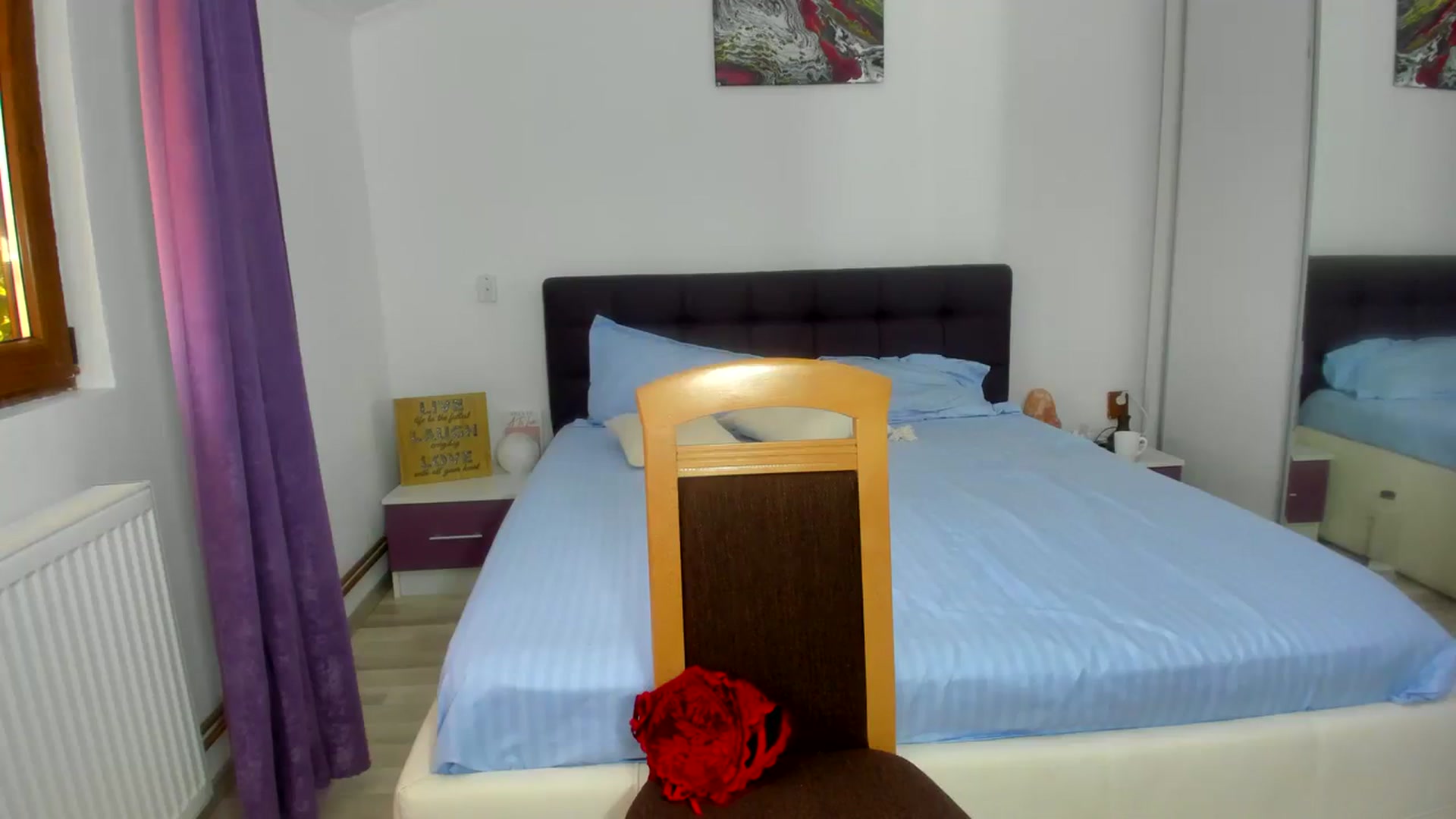 Gallery image thumbnail from CHLOE_CHERRY1's myfreecams stream on, 08/09/2023, 12:17 image 11 of 20