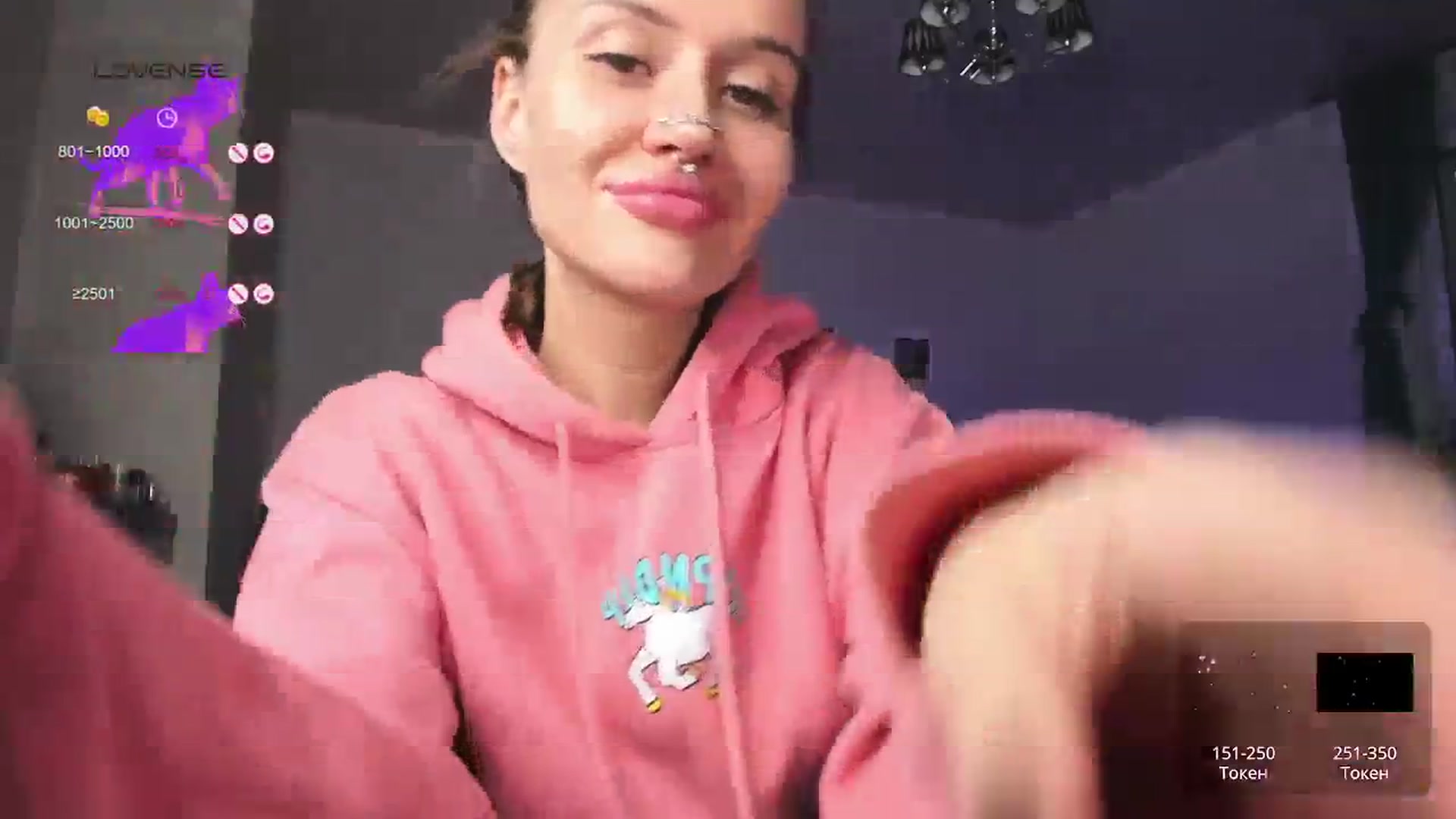 Gallery image thumbnail from CHLOE_mmm's myfreecams stream on, 09/27/2023, 16:00 image 18 of 20