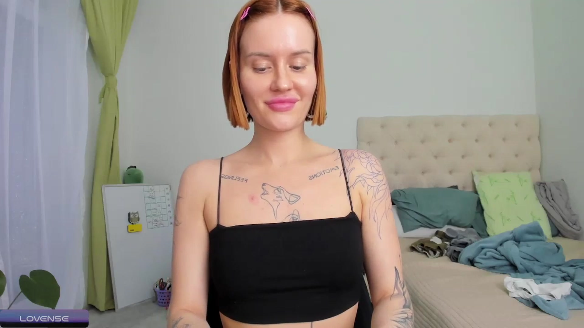 Gallery image thumbnail from CHLOE_mmm's myfreecams stream on, 04/25/2024, 17:20 image 19 of 20