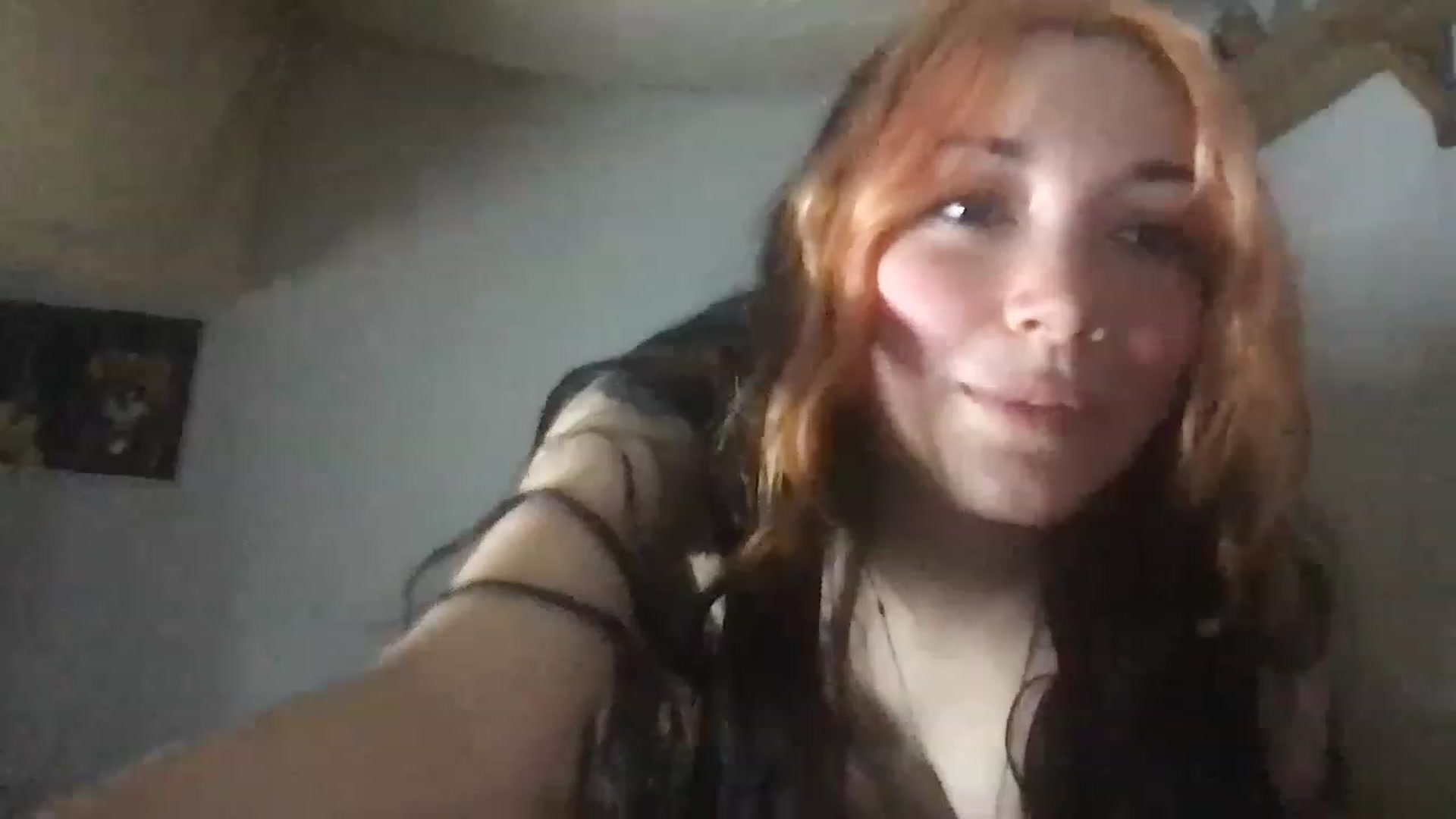 Gallery image thumbnail from CHRISTINUHM's myfreecams stream on, 01/03/2023, 24:55 image 19 of 20