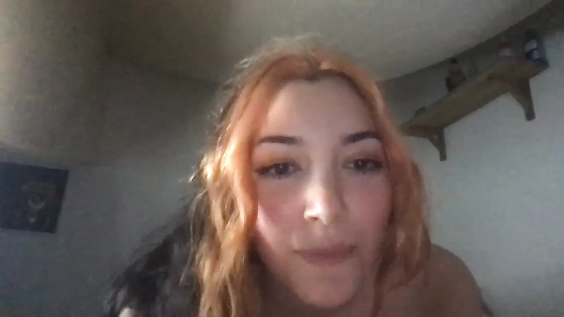 Gallery image thumbnail from CHRISTINUHM's myfreecams stream on, 01/03/2023, 24:55 image 6 of 20