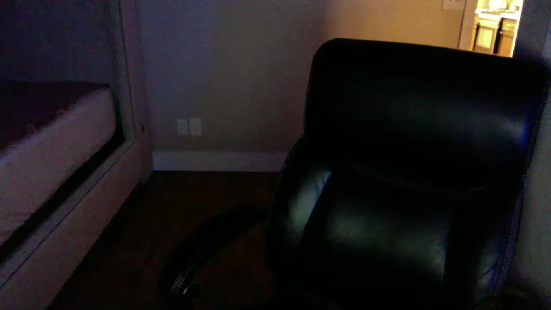 Gallery image thumbnail from CLARABENE's myfreecams stream on, 11/25/2022, 02:46 image 16 of 20