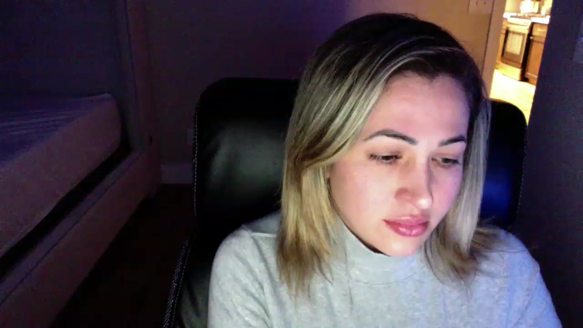 Gallery image thumbnail from CLARABENE's myfreecams stream on, 11/26/2022, 04:00 image 8 of 20