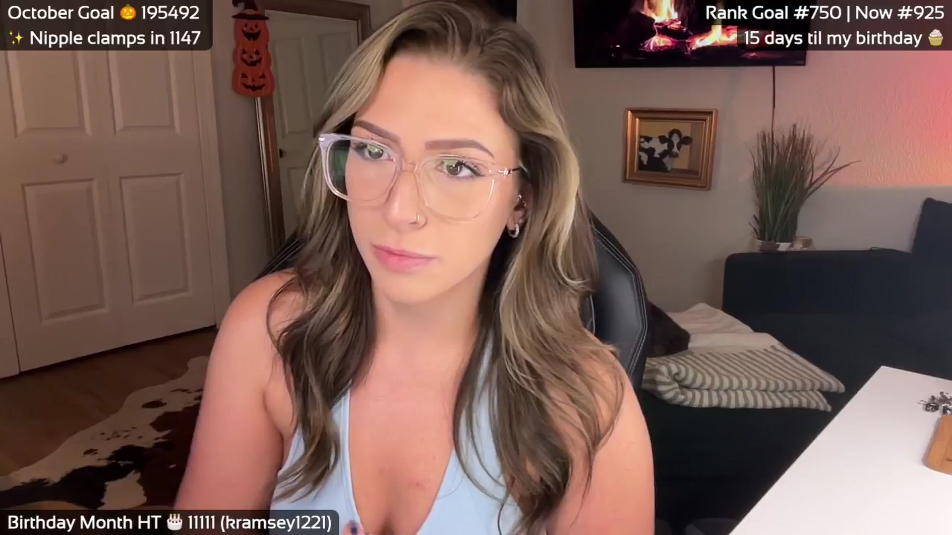 Gallery image thumbnail from CLEVER_BDAY's myfreecams stream on, 10/09/2025, 04:46 image 12 of 20