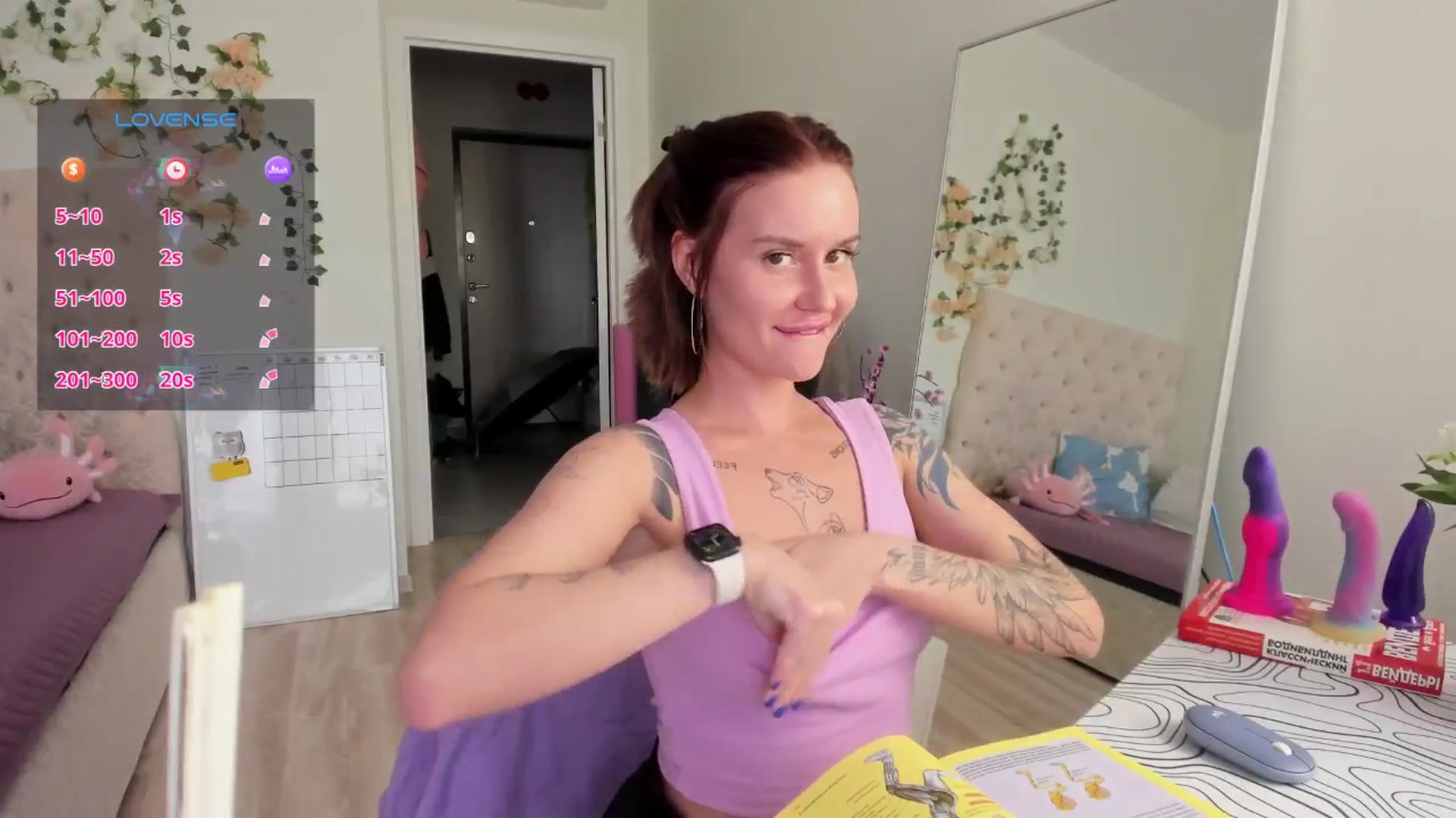 Gallery image thumbnail from CUTEEE's myfreecams stream on, 06/09/2025, 13:32 image 9 of 20