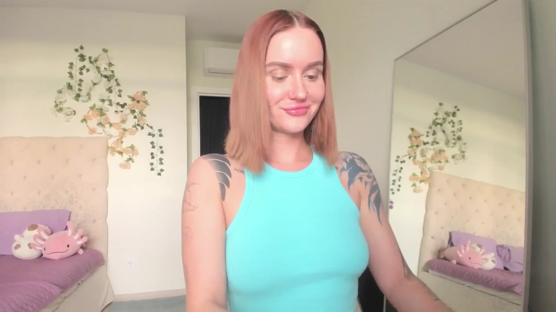 Gallery image thumbnail from CUTEEE's myfreecams stream on, 06/30/2025, 17:09 image 2 of 20