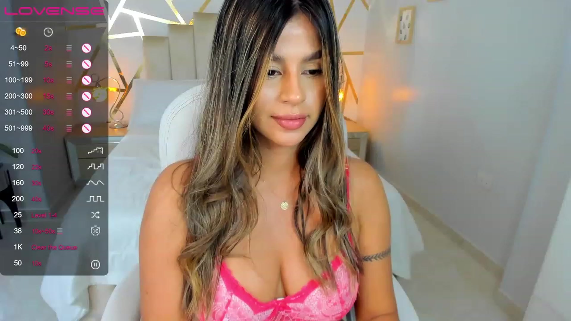 Gallery image thumbnail from C__a__n__d__y's myfreecams stream on, 11/18/2022, 03:49 image 19 of 20