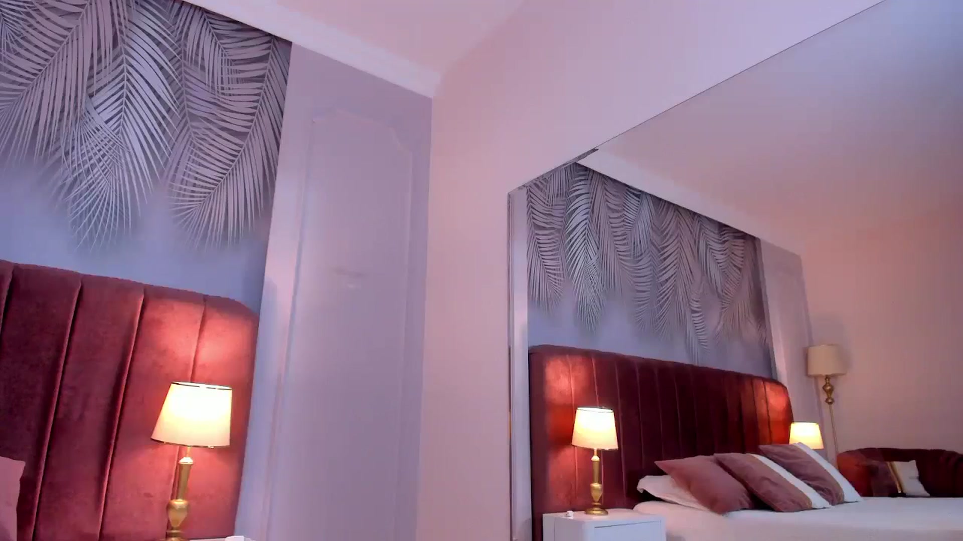 Gallery image thumbnail from C__a__n__d__y's myfreecams stream on, 02/12/2024, 16:32 image 20 of 20