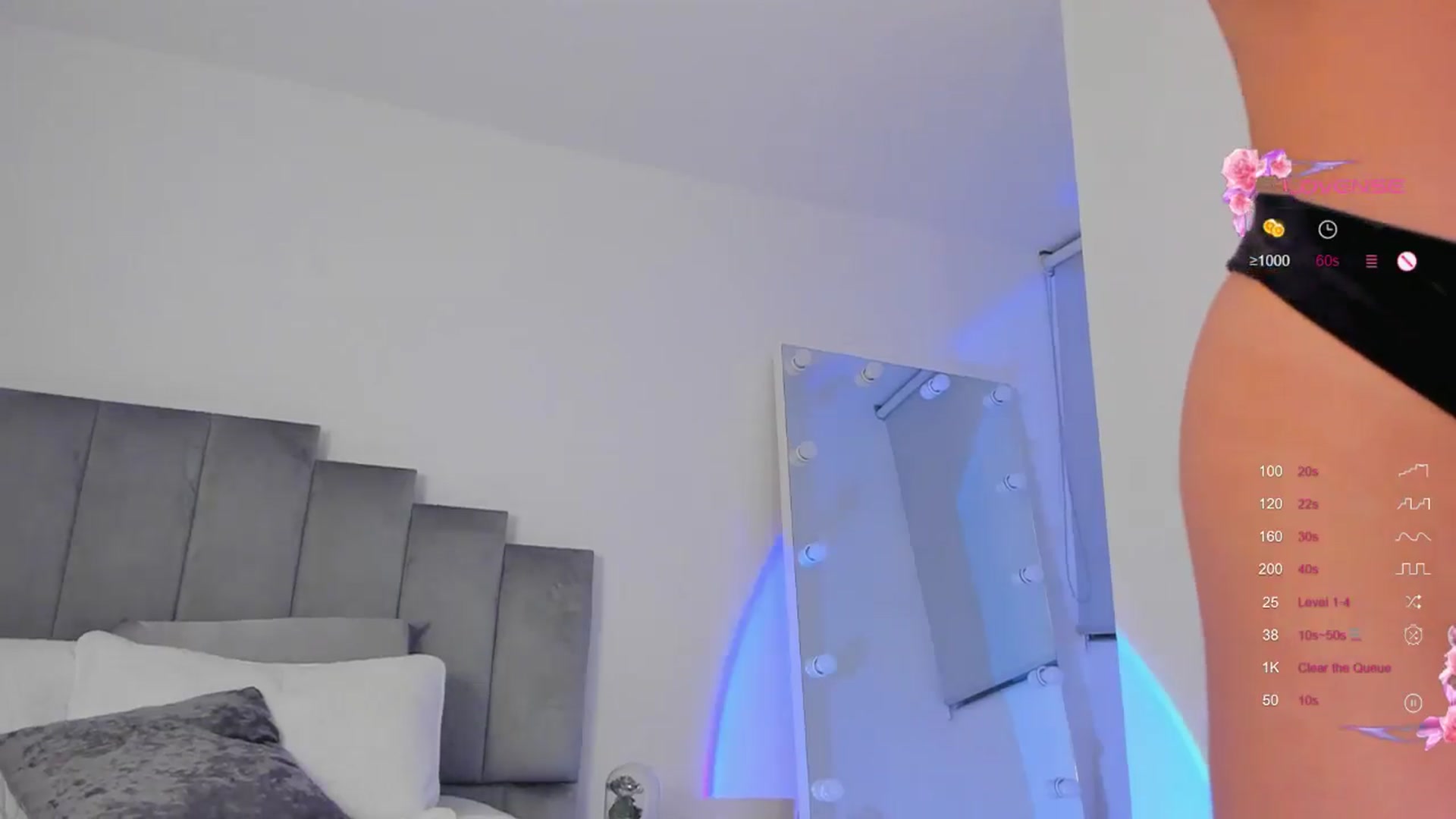 Gallery image thumbnail from C_a_n_d_y's myfreecams stream on, 06/19/2024, 02:30 image 11 of 20