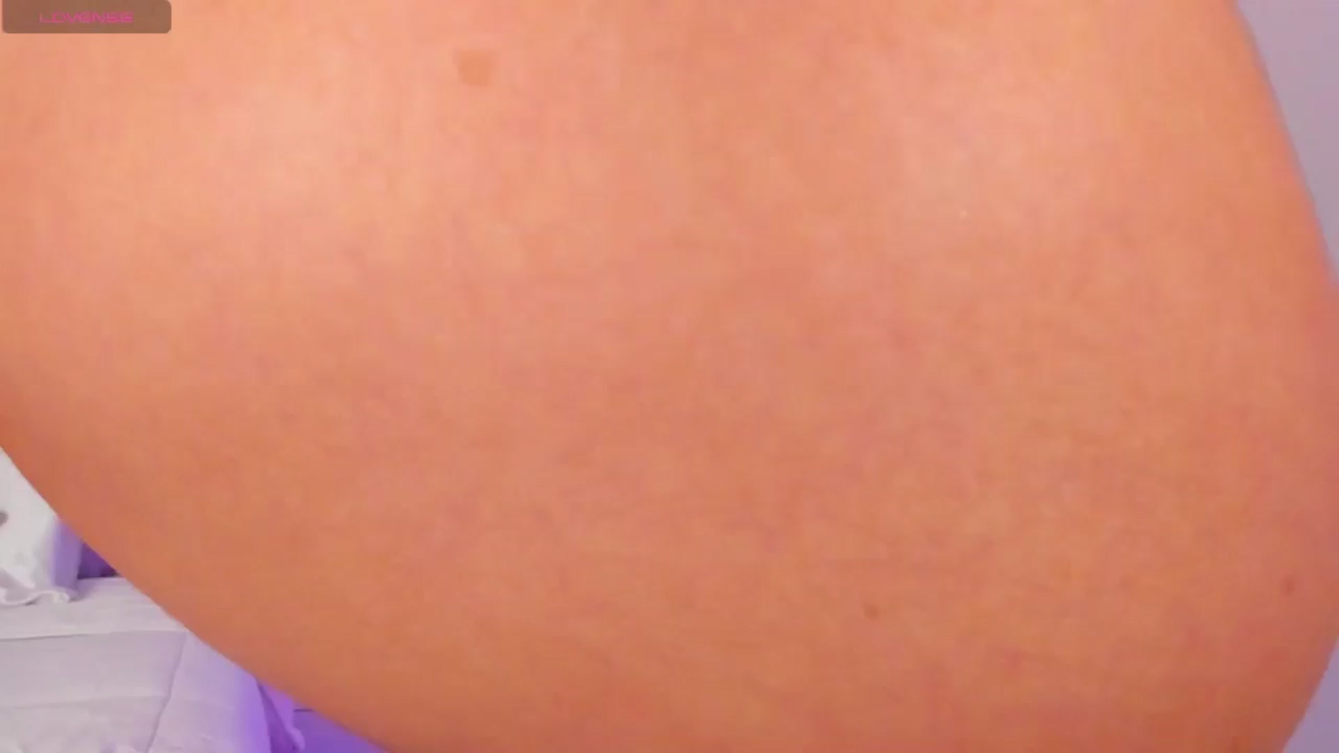 Gallery image thumbnail from C_a_n_d_y's myfreecams stream on, 09/17/2024, 05:25 image 2 of 20