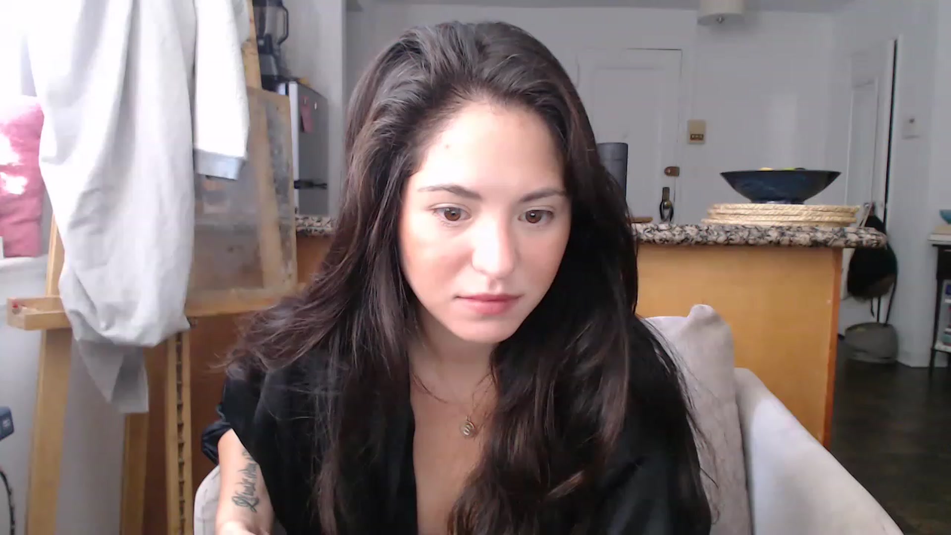Gallery image thumbnail from CaItlinnn_'s myfreecams stream on, 08/20/2023, 17:07 image 5 of 20