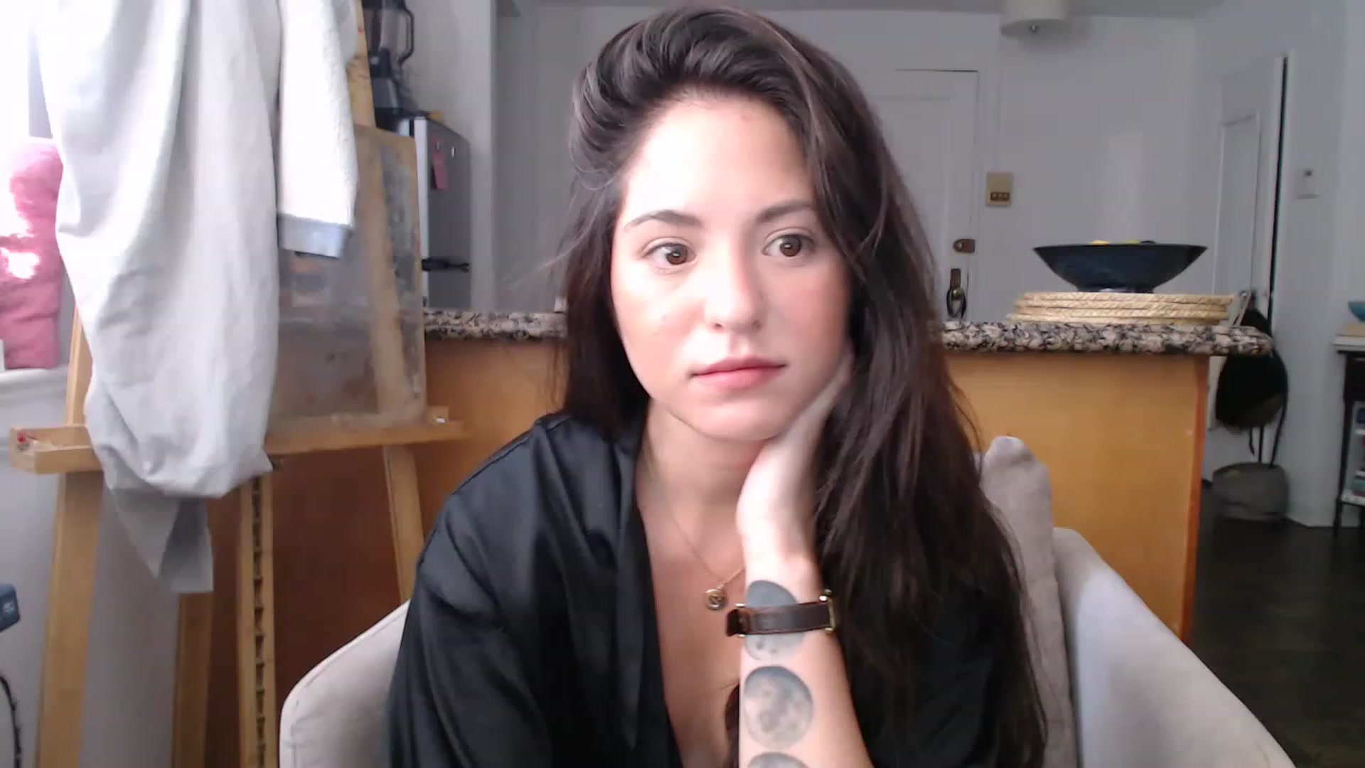 Gallery image thumbnail from CaItlinnn_'s myfreecams stream on, 08/20/2023, 17:07 image 4 of 20