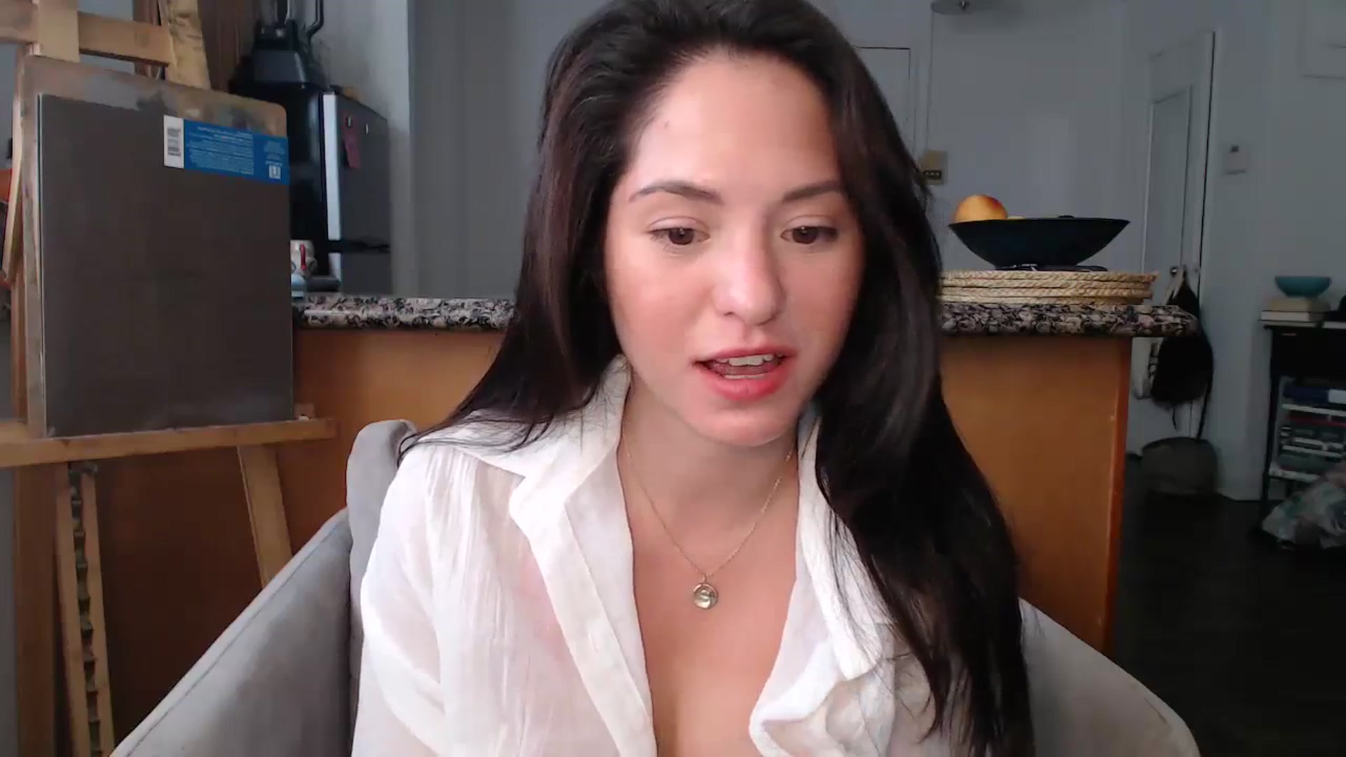 Gallery image thumbnail from CaItlinnn_'s myfreecams stream on, 08/21/2023, 14:43 image 19 of 20